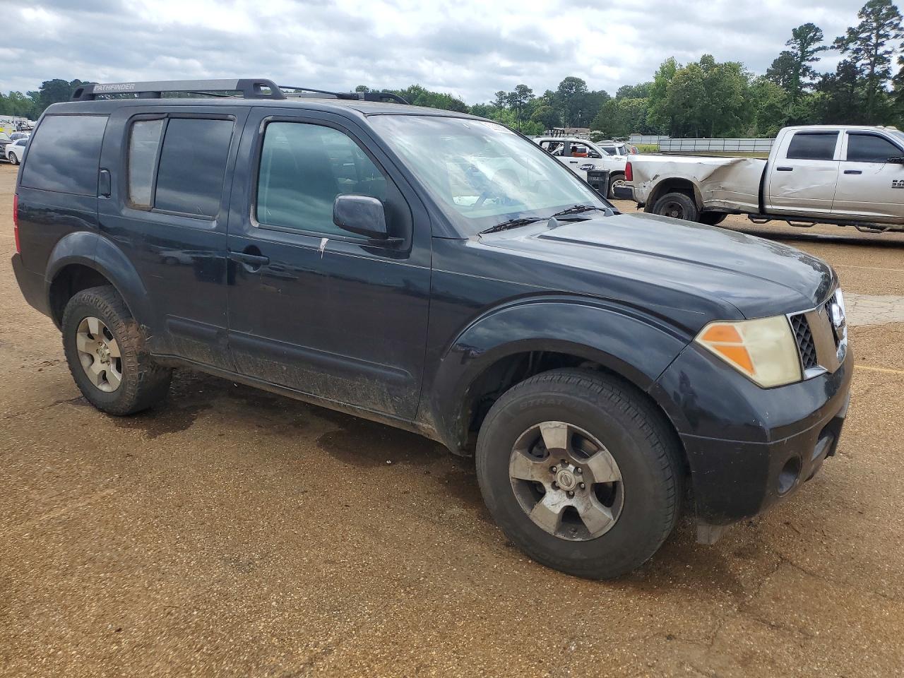 2005 Nissan Pathfinder Xe Black vin: 5N1AR18UX5C736081