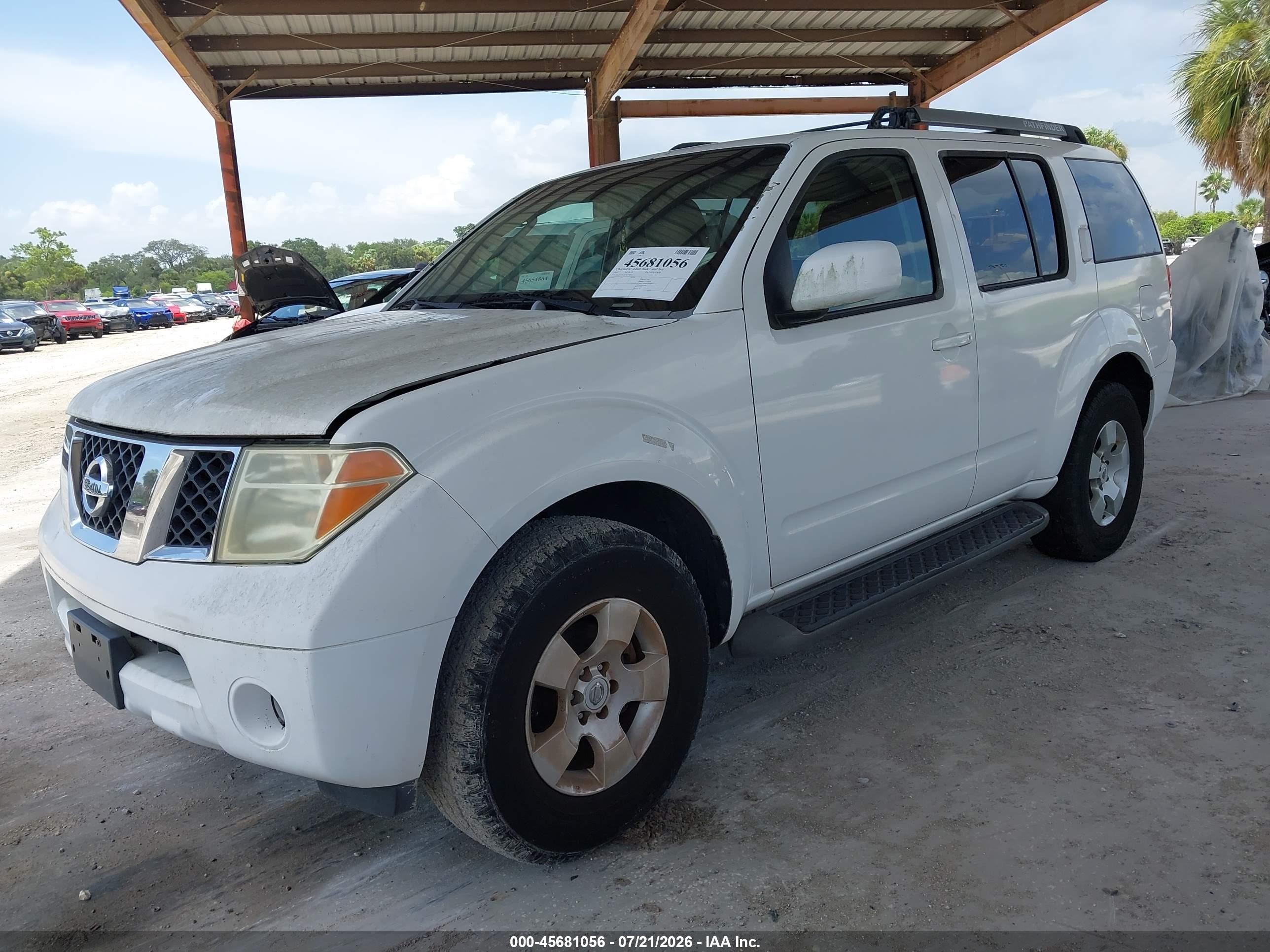 2005 Nissan Pathfinder Se White vin: 5N1AR18UX5C736873