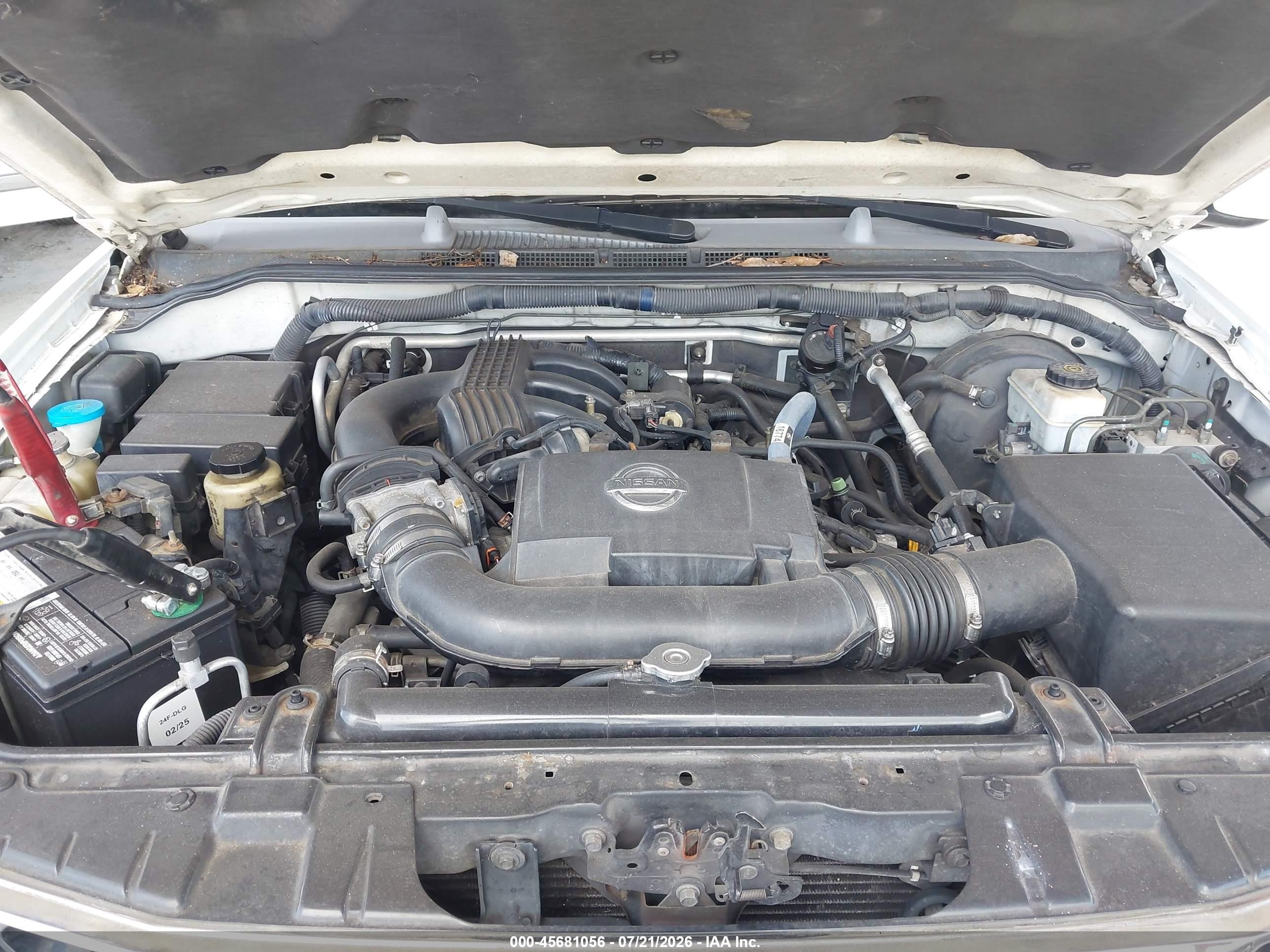 2005 Nissan Pathfinder Se White vin: 5N1AR18UX5C736873