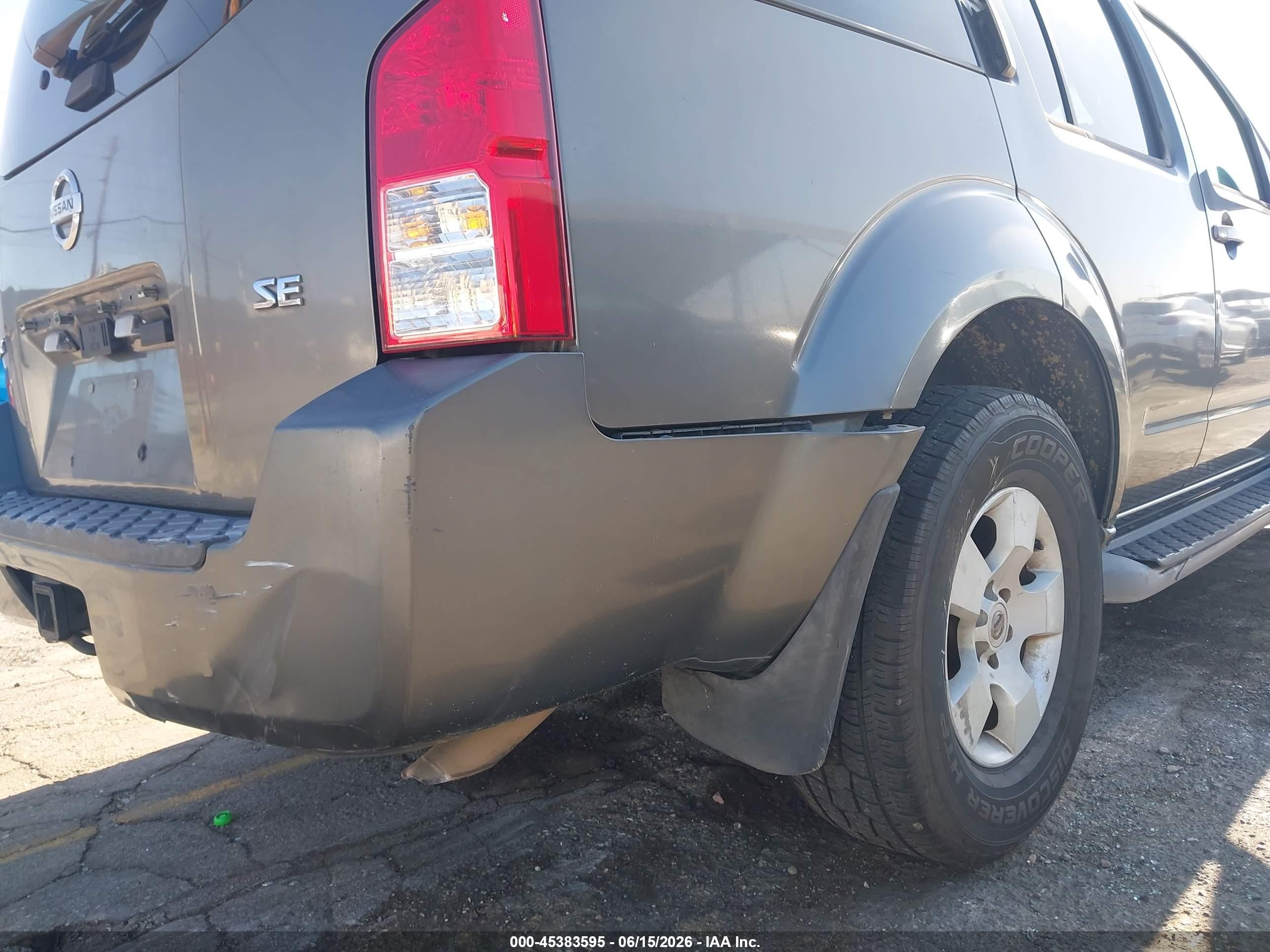 2005 Nissan Pathfinder Se Gray vin: 5N1AR18UX5C748280