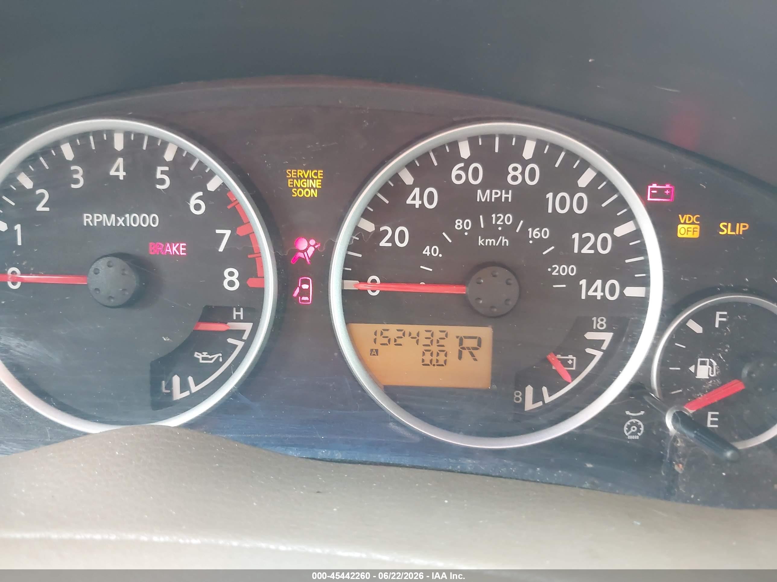 2005 Nissan Pathfinder Le Silver vin: 5N1AR18UX5C783790