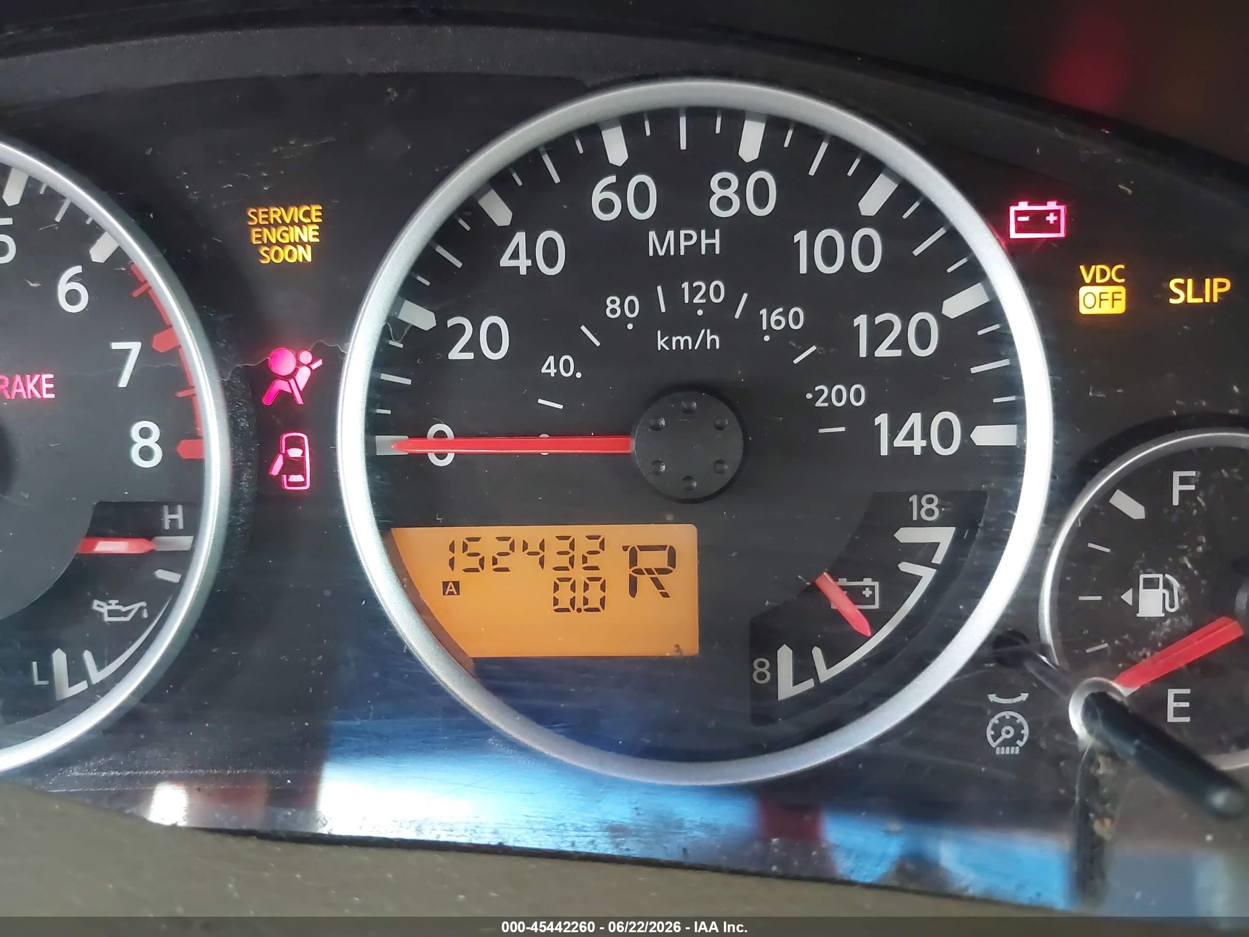2005 Nissan Pathfinder Le Silver vin: 5N1AR18UX5C783790