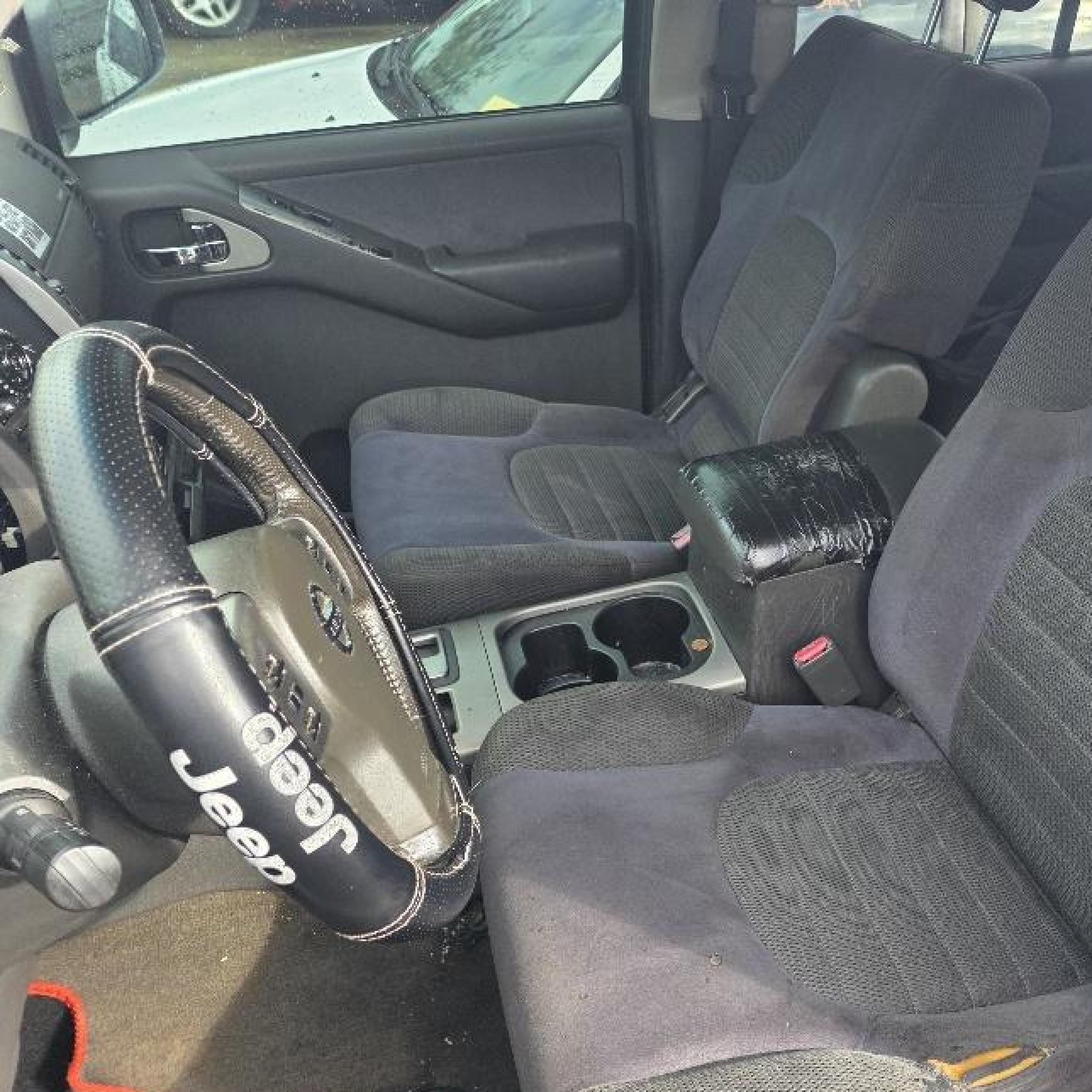 2006 Nissan Pathfinder Se Silver vin: 5N1AR18UX6C604603