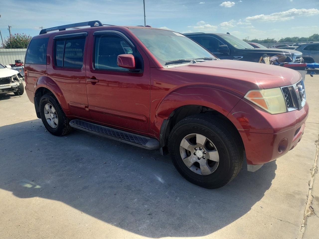 2006 Nissan Pathfinder S Red vin: 5N1AR18UX6C629212