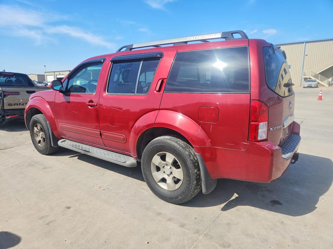 2006 Nissan Pathfinder S Red vin: 5N1AR18UX6C629212