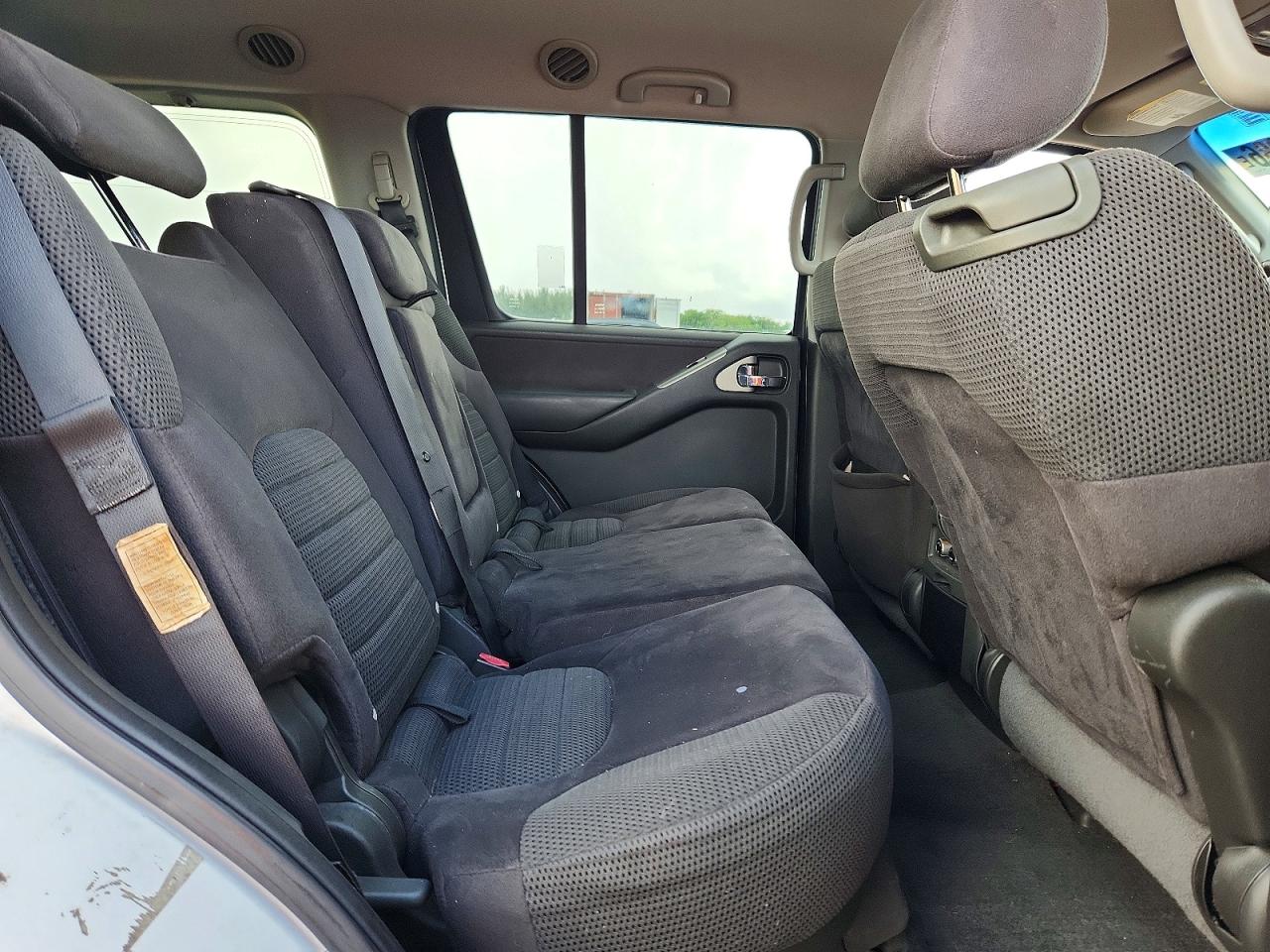 2007 Nissan Pathfinder S White vin: 5N1AR18UX7C626215