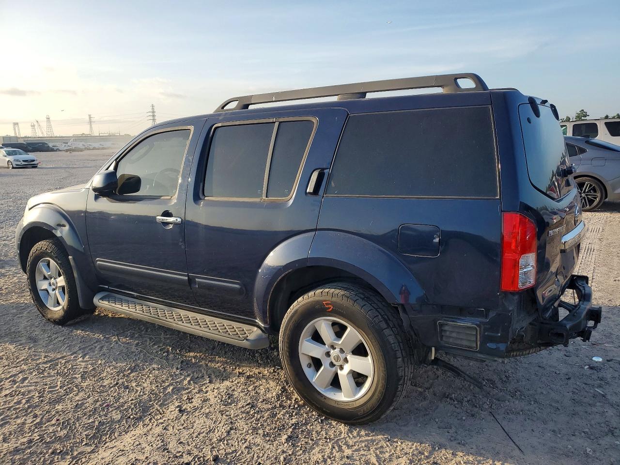 2008 Nissan Pathfinder S Blue vin: 5N1AR18UX8C602255