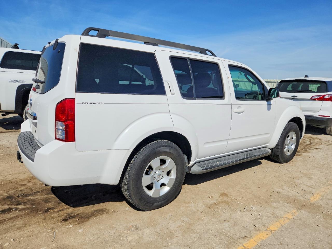 2008 Nissan Pathfinder S White vin: 5N1AR18UX8C647051