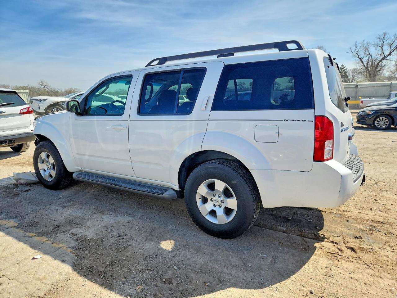 2008 Nissan Pathfinder S White vin: 5N1AR18UX8C647051