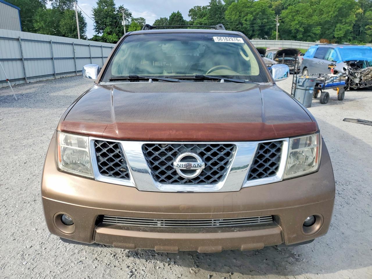 2005 Nissan Pathfinder Le/se/xe Brown vin: 5N1AR18W05C716293