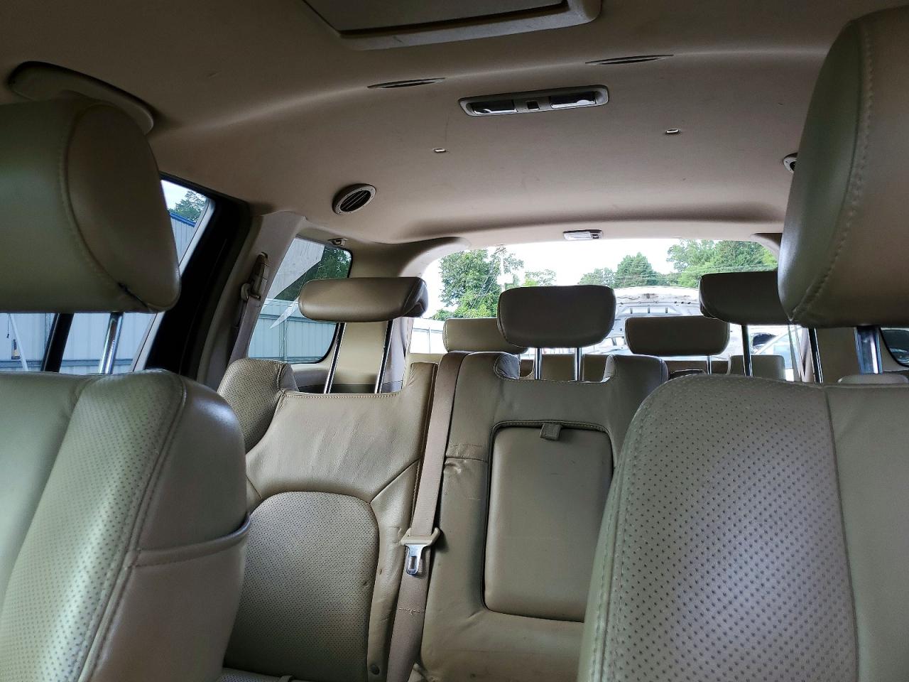 2005 Nissan Pathfinder Le/se/xe Brown vin: 5N1AR18W05C716293