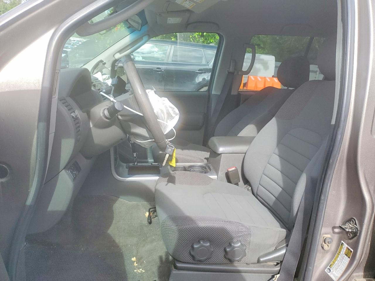 2006 Nissan Pathfinder S Black vin: 5N1AR18W06C677710