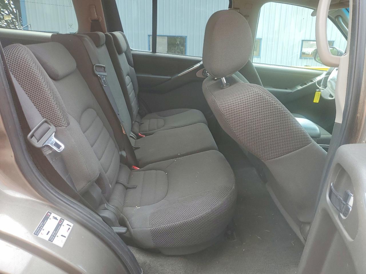 2006 Nissan Pathfinder S Black vin: 5N1AR18W06C677710