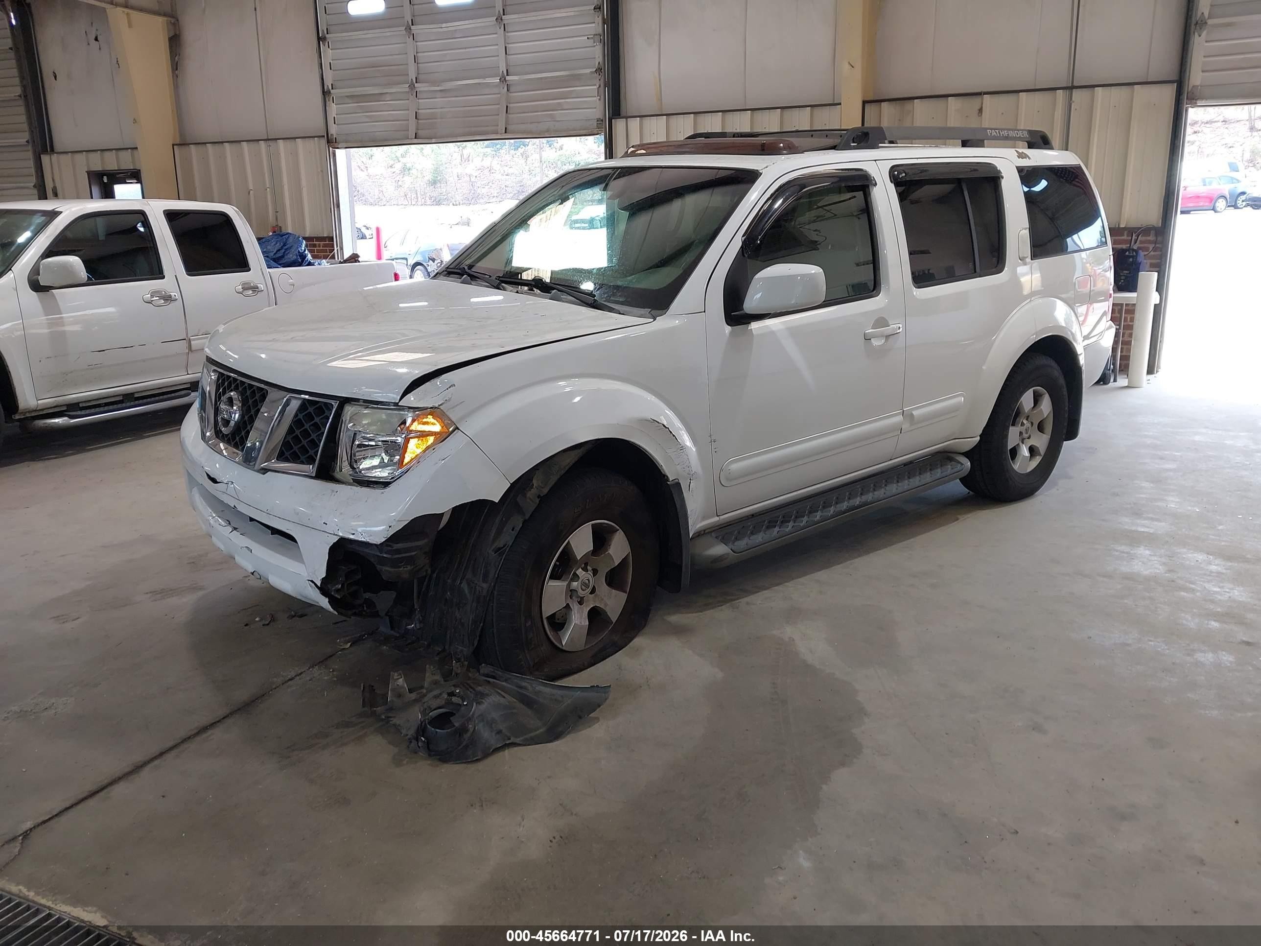 2007 Nissan Pathfinder Se White vin: 5N1AR18W07C622191