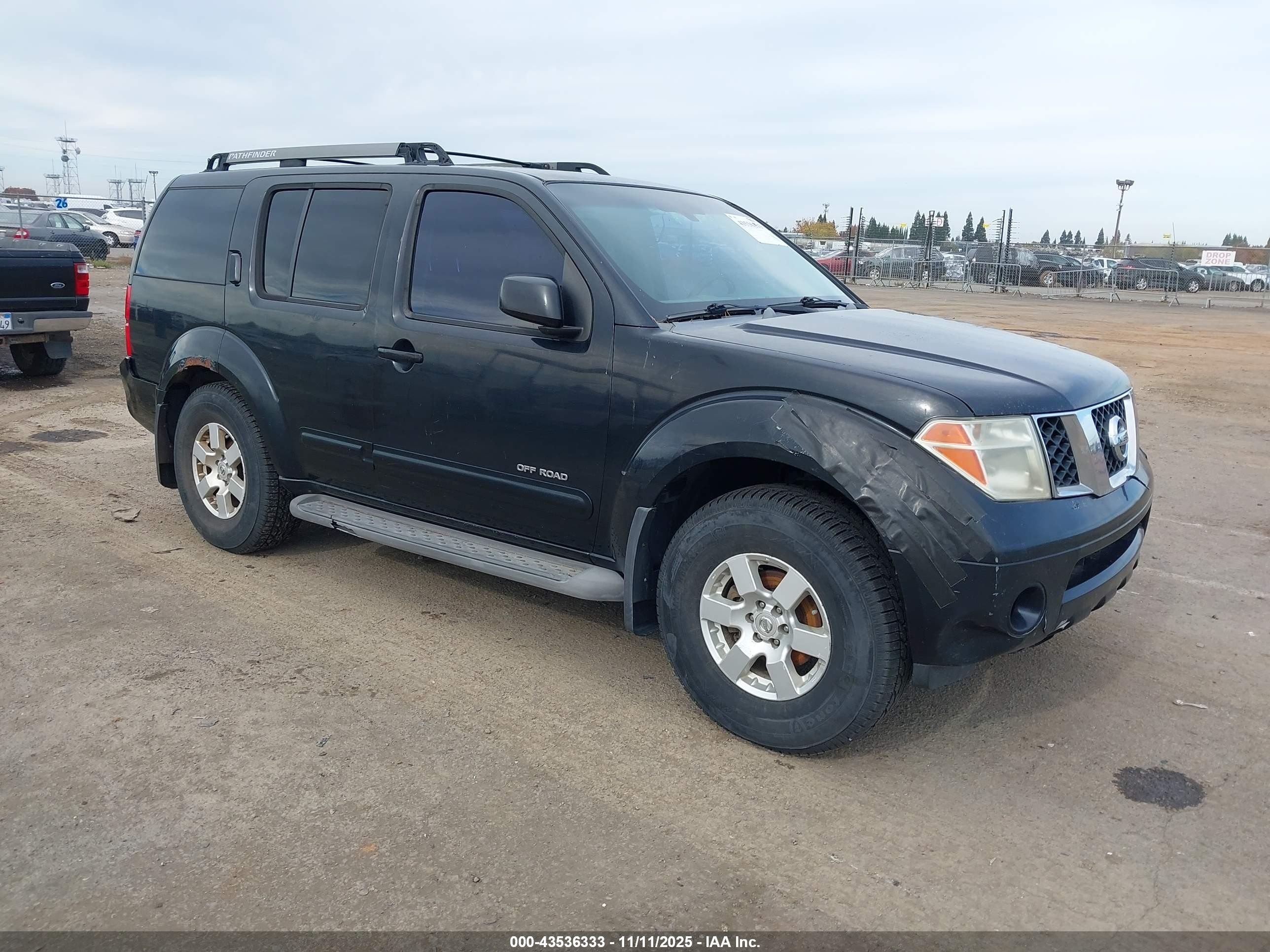 2005 Nissan Pathfinder Se Off-road Black vin: 5N1AR18W15C713094