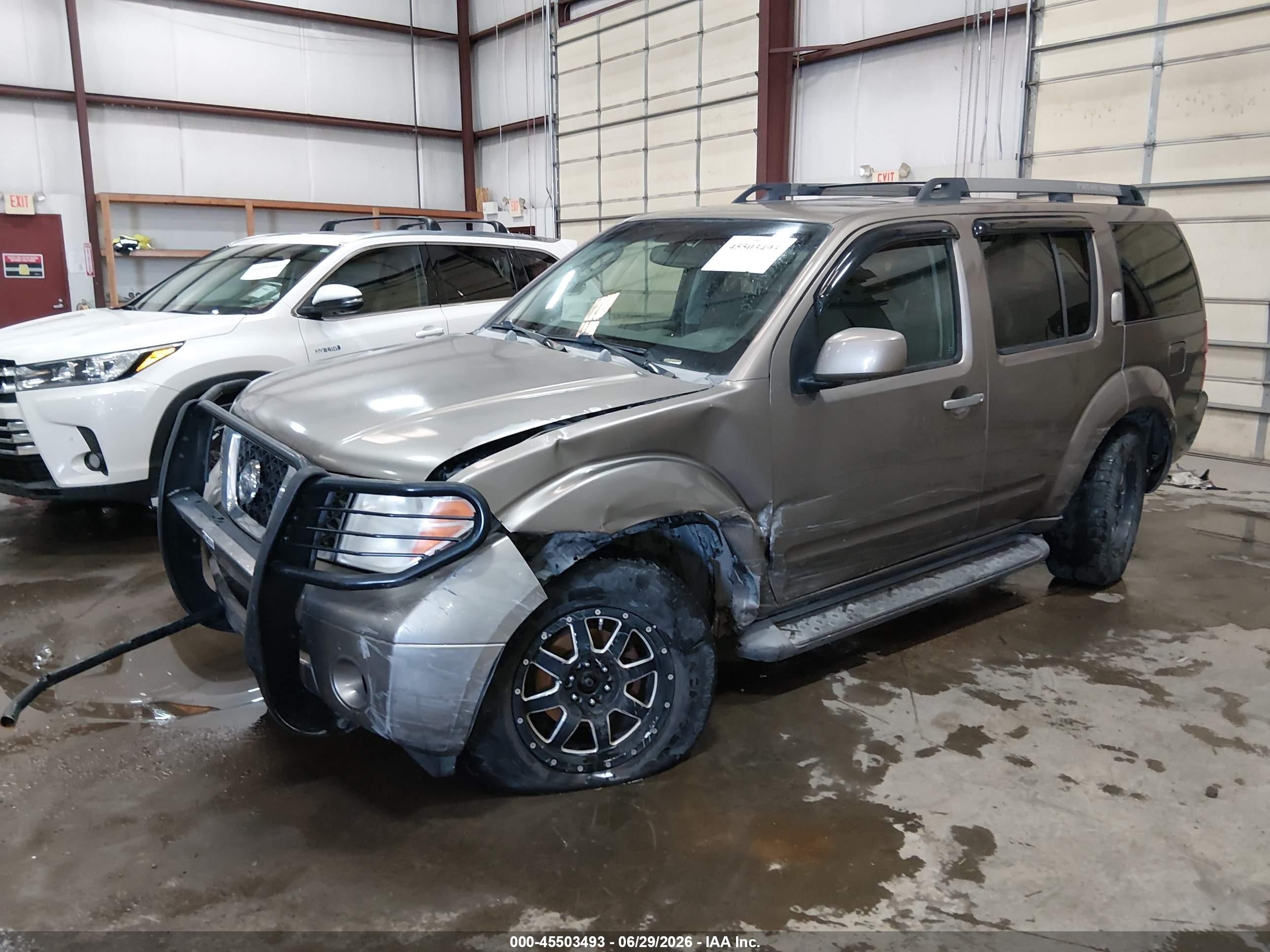 2005 Nissan Pathfinder Se Gray vin: 5N1AR18W15C722281