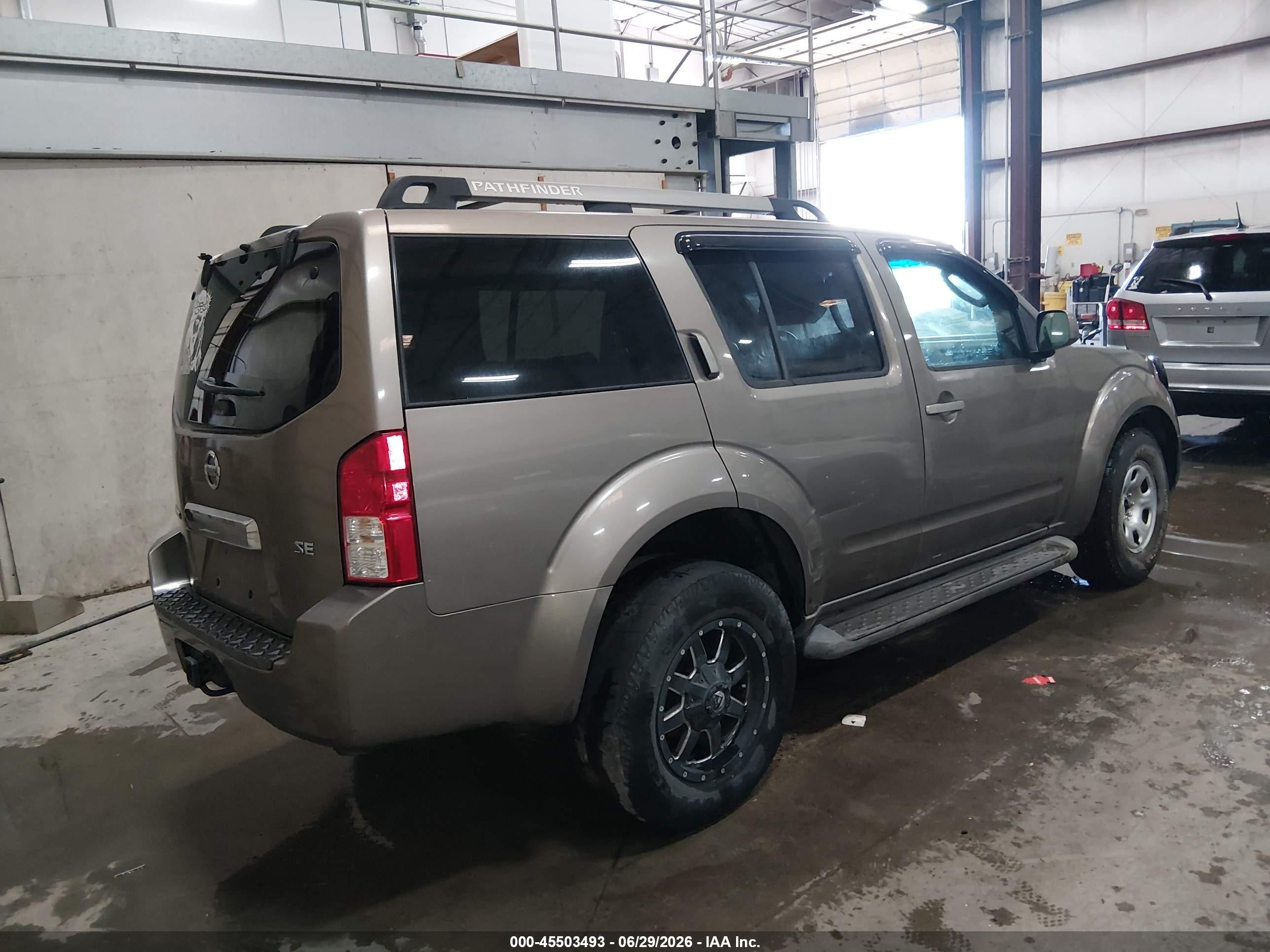 2005 Nissan Pathfinder Se Gray vin: 5N1AR18W15C722281