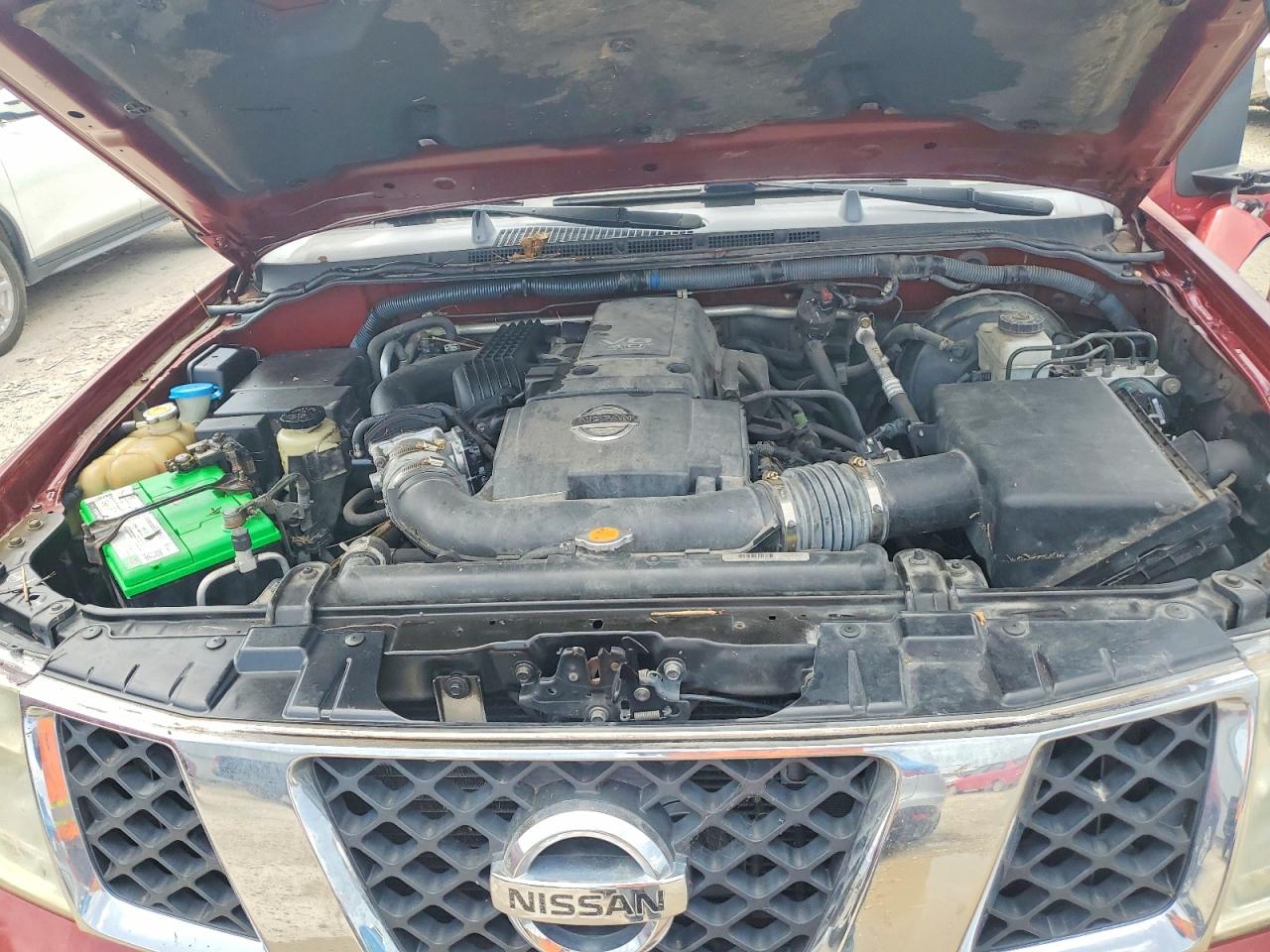 2005 Nissan Pathfinder Xe Red vin: 5N1AR18W15C765938