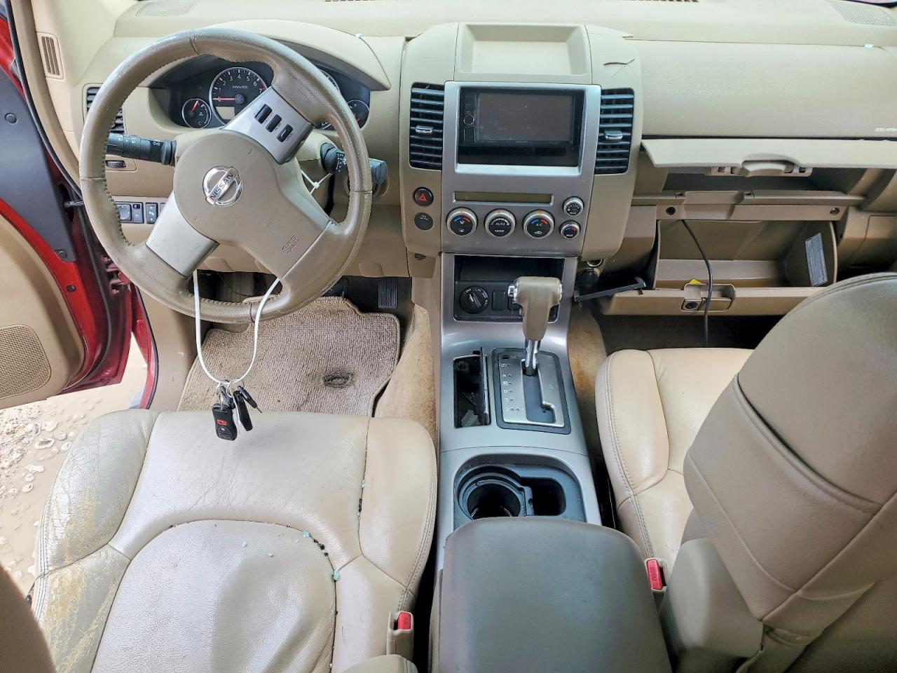 2005 Nissan Pathfinder Xe Red vin: 5N1AR18W15C765938