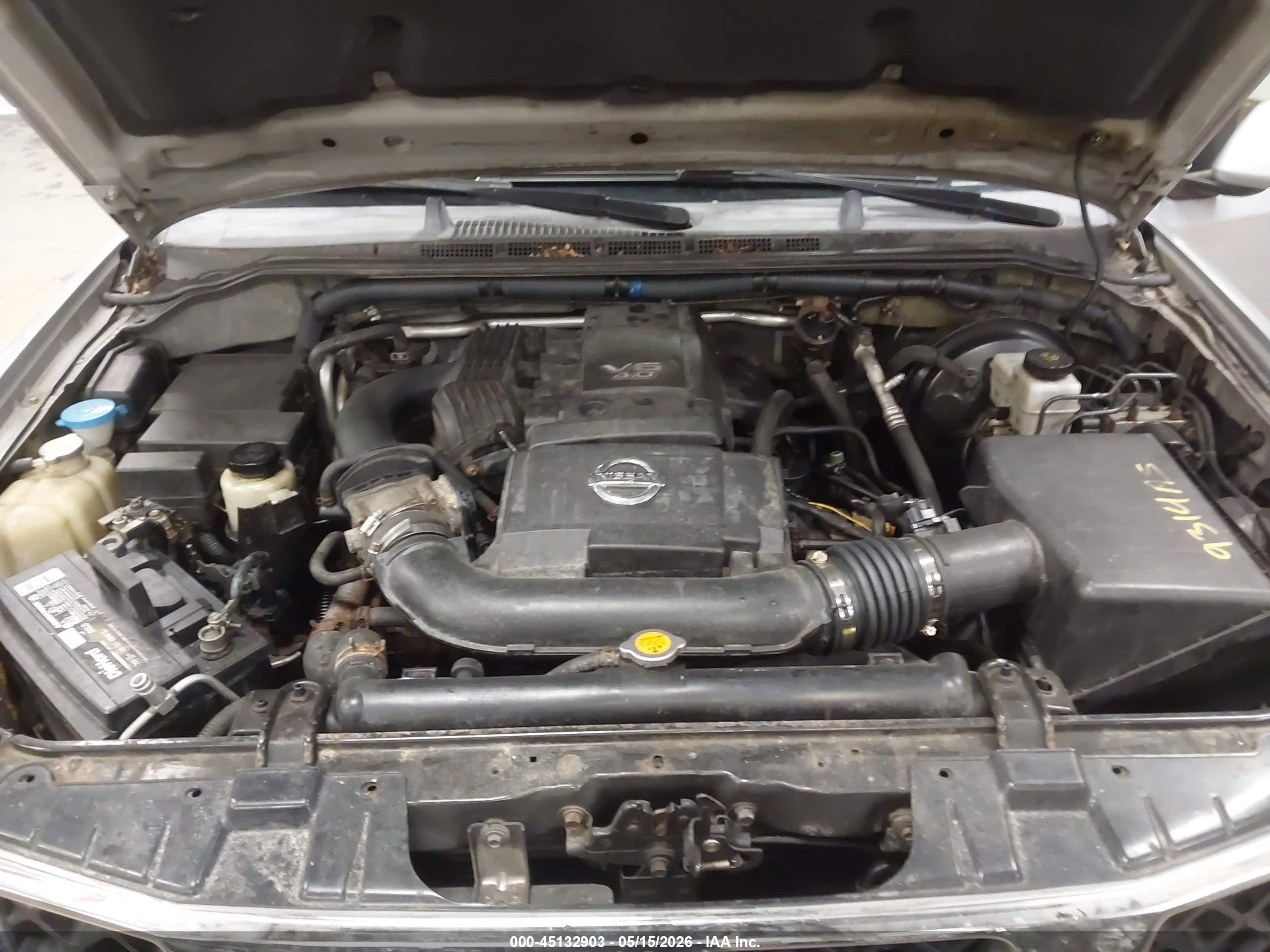 2005 Nissan Pathfinder Le Silver vin: 5N1AR18W15C780679