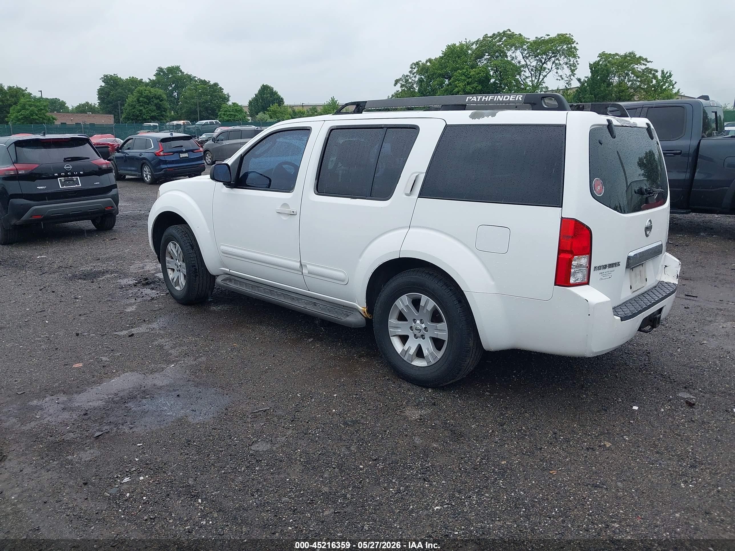 2006 Nissan Pathfinder Le White vin: 5N1AR18W16C641007