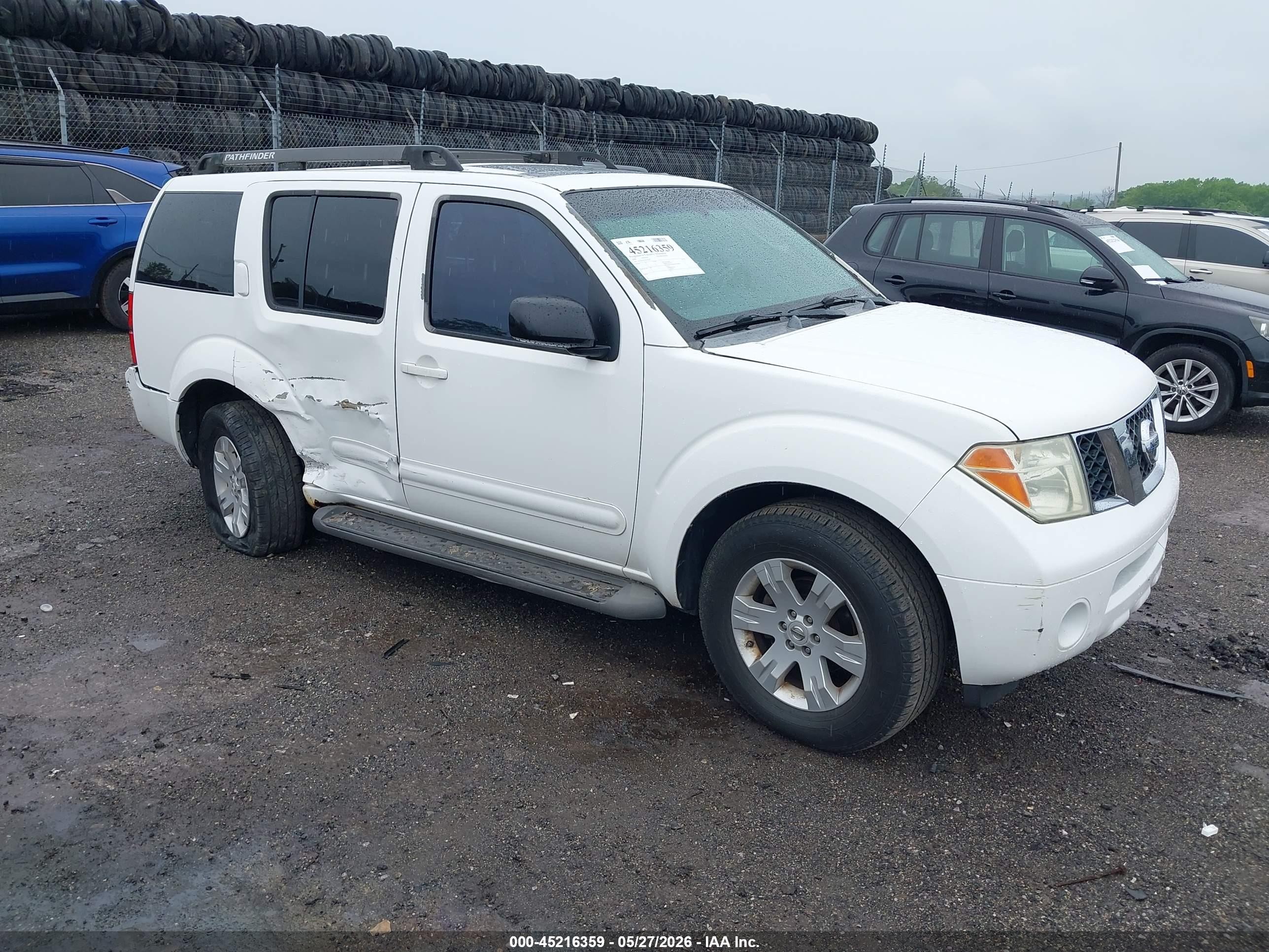 2006 Nissan Pathfinder Le White vin: 5N1AR18W16C641007