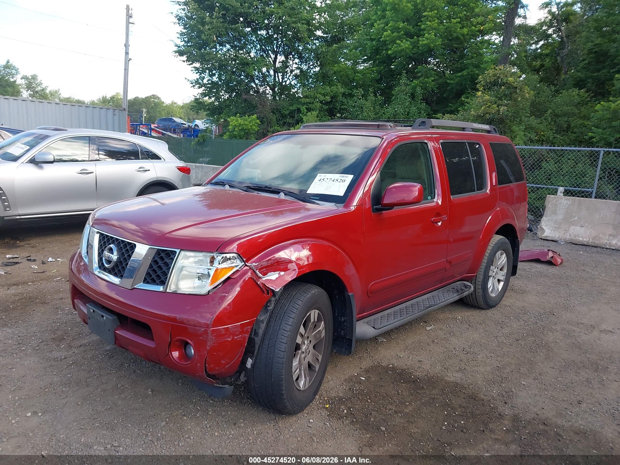 2006 Nissan Pathfinder Le Red vin: 5N1AR18W16C642688