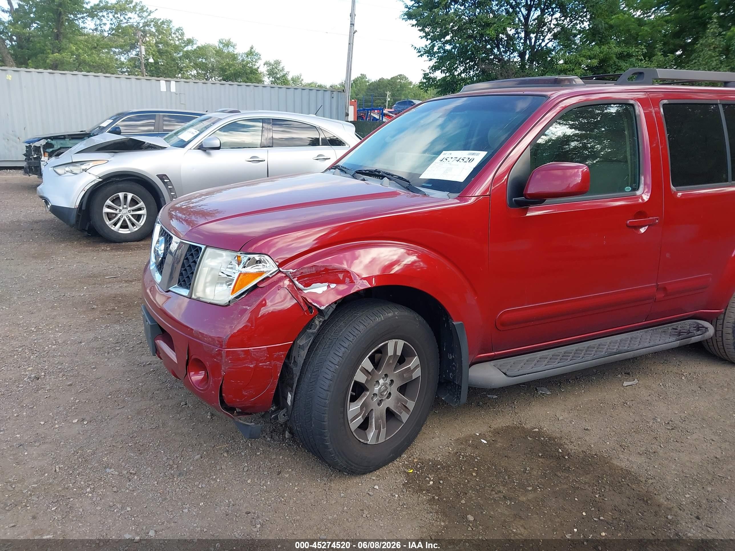 2006 Nissan Pathfinder Le Red vin: 5N1AR18W16C642688
