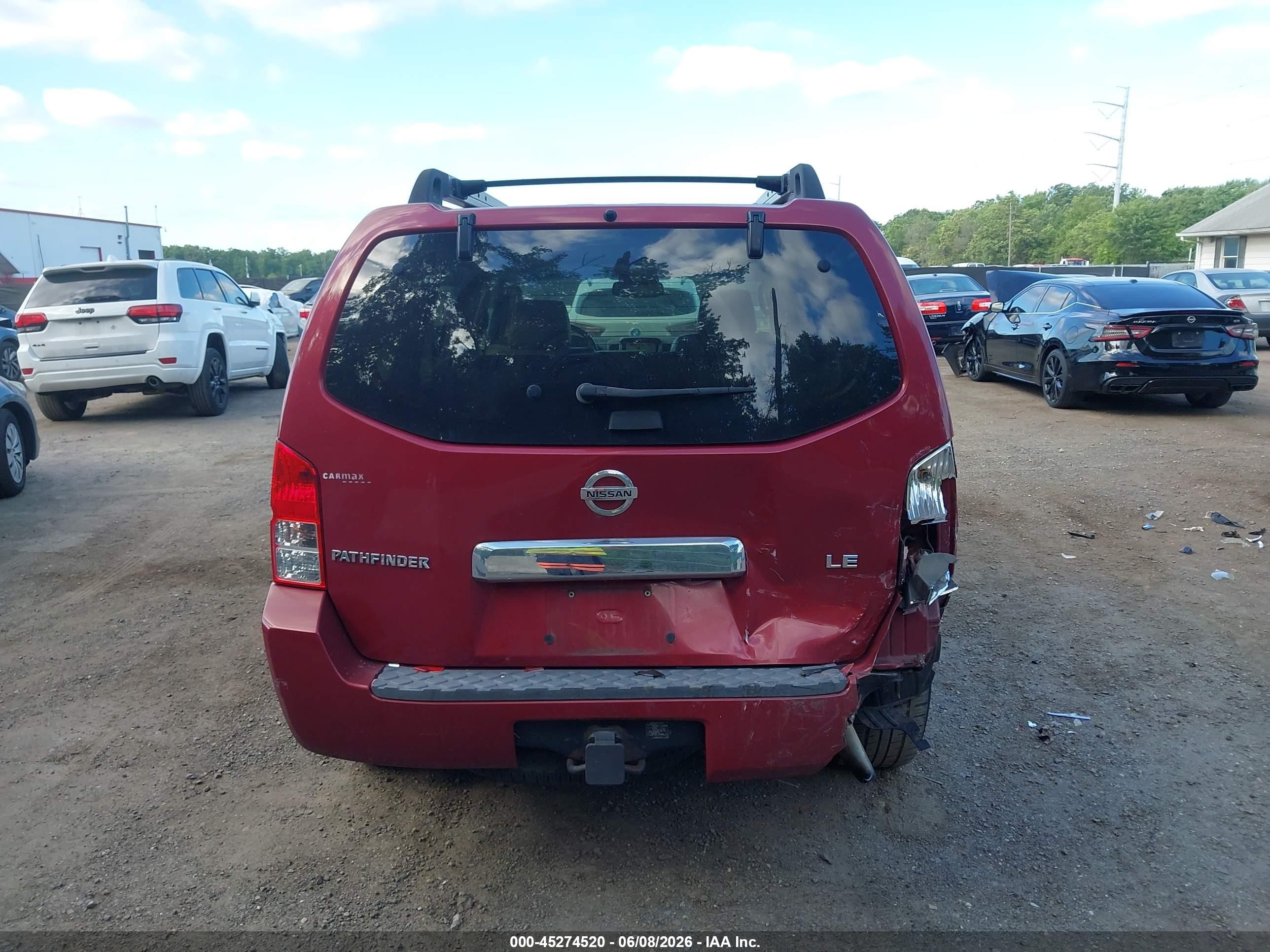 2006 Nissan Pathfinder Le Red vin: 5N1AR18W16C642688