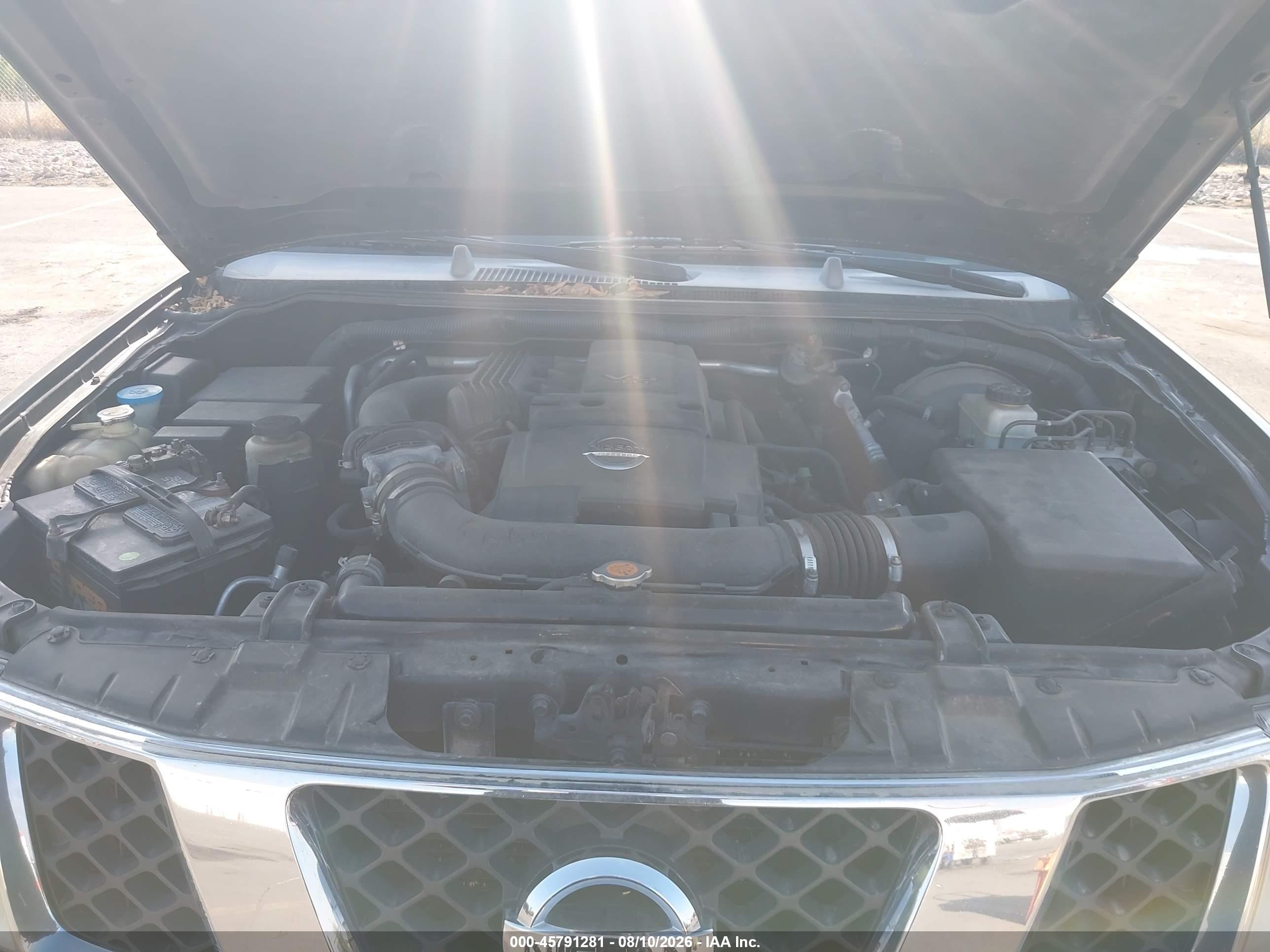 2006 Nissan Pathfinder Le Gray vin: 5N1AR18W16C650676