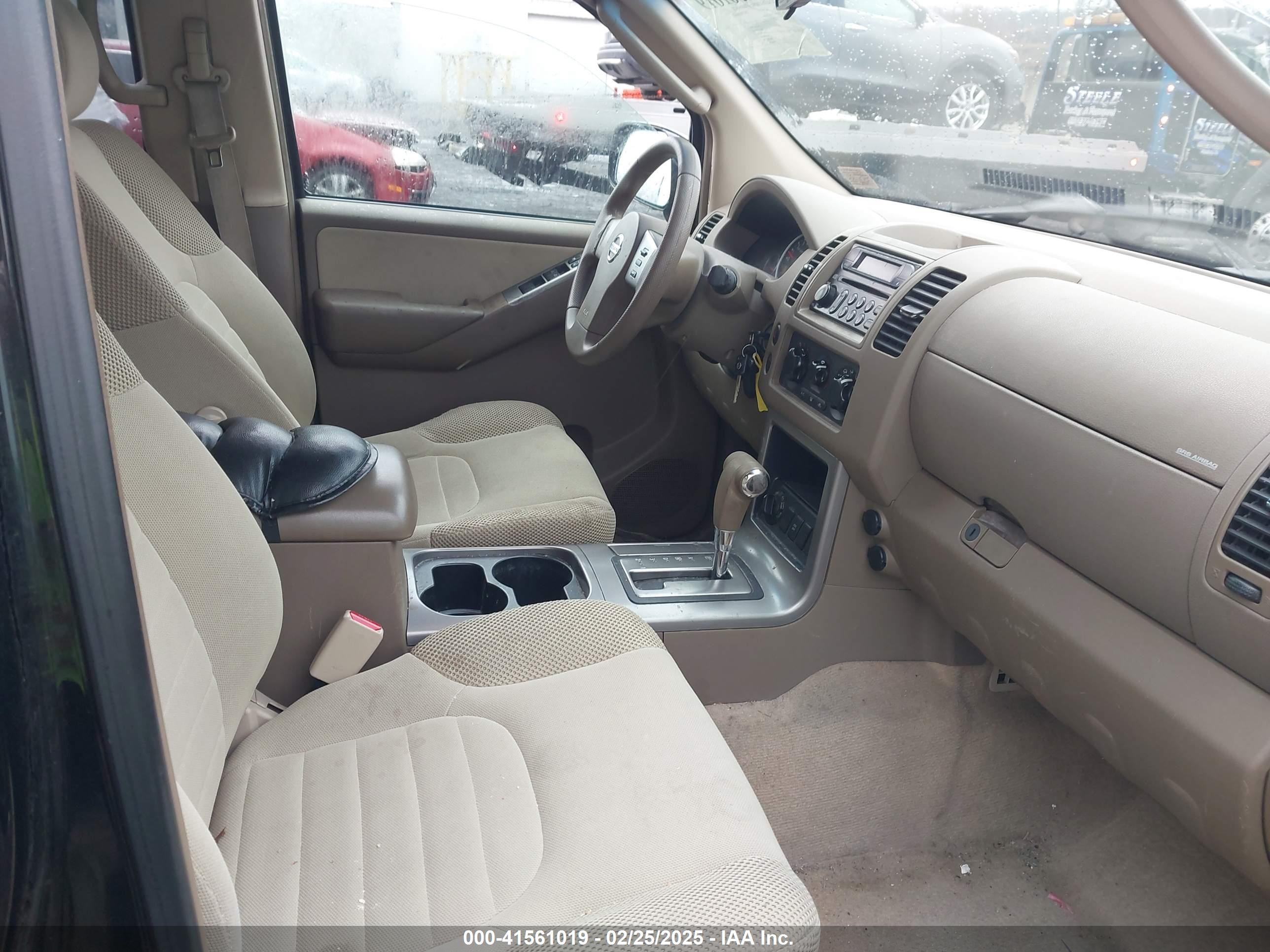 2007 Nissan Pathfinder S Black vin: 5N1AR18W17C610180