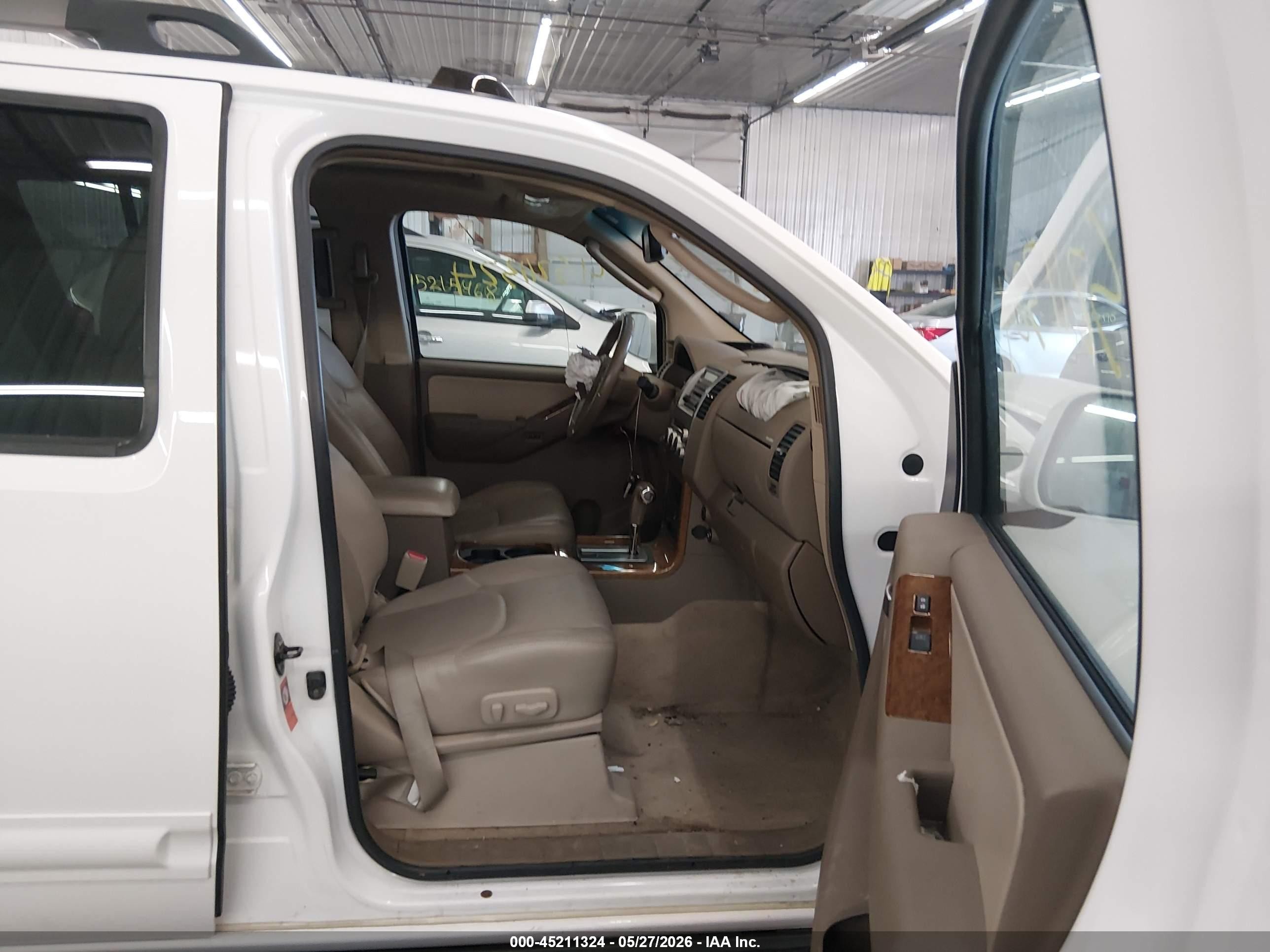 2007 Nissan Pathfinder Le White vin: 5N1AR18W17C648864