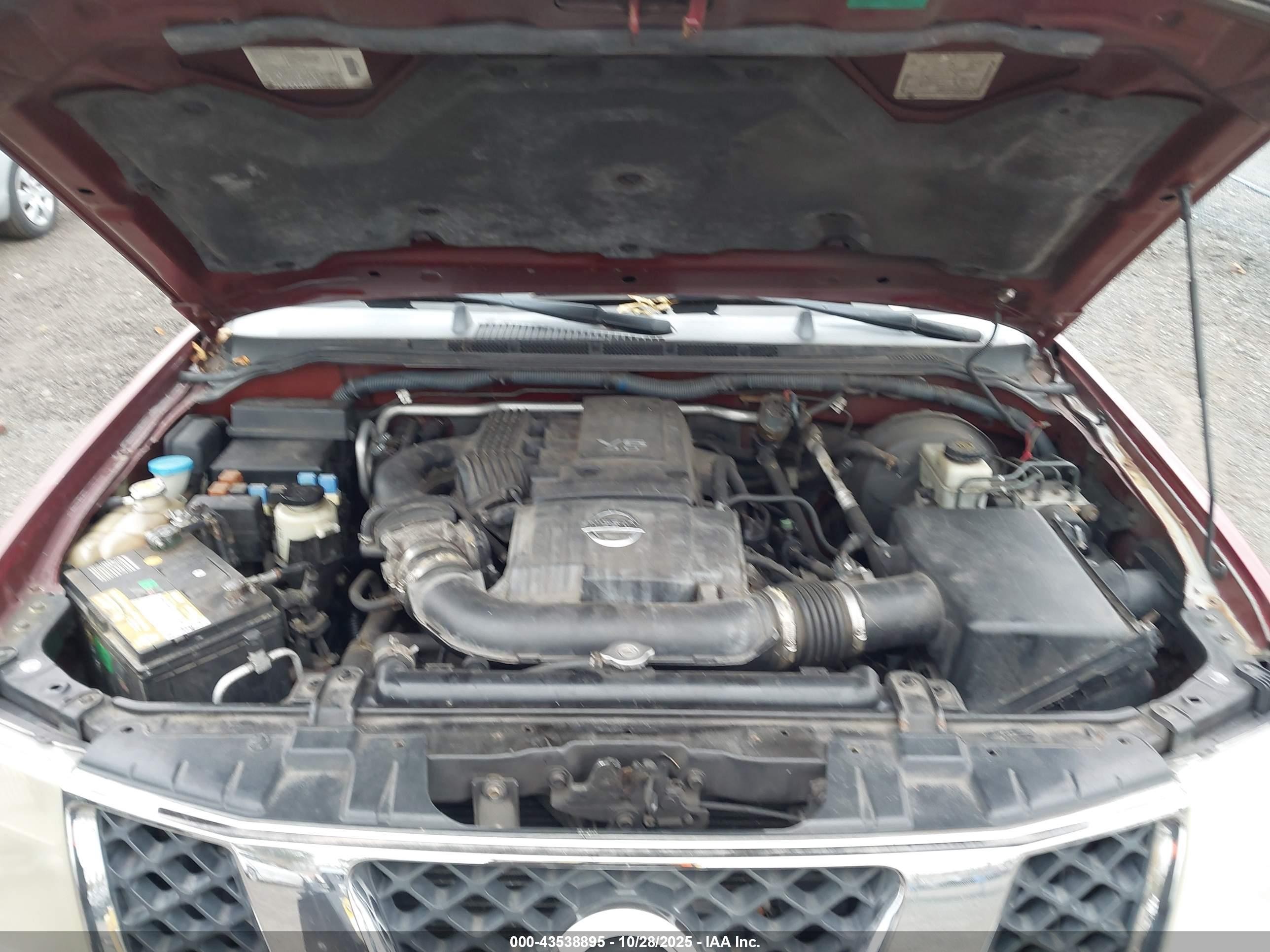 2005 Nissan Pathfinder Se Burgundy vin: 5N1AR18W25C759033