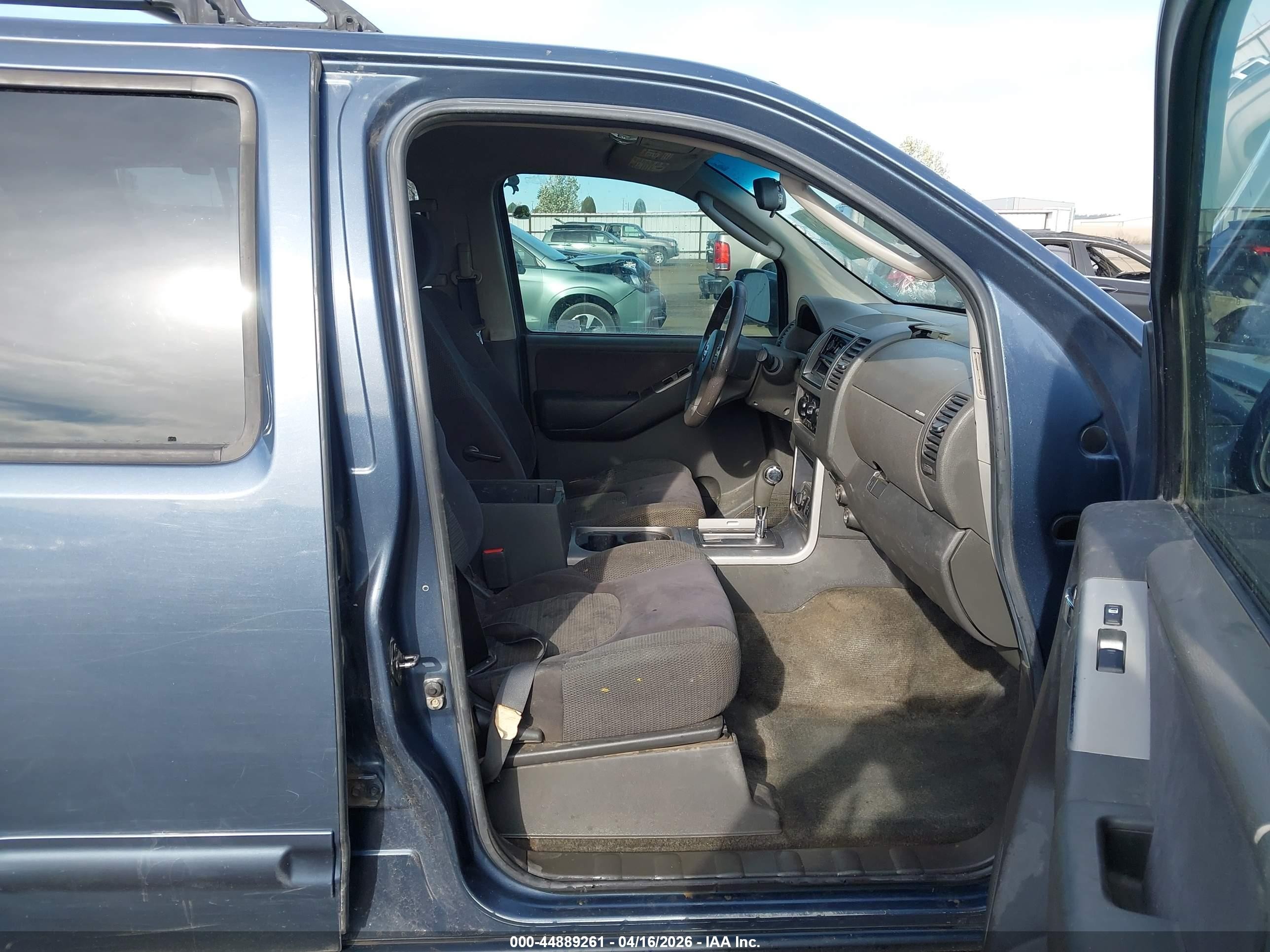 2005 Nissan Pathfinder Se Blue vin: 5N1AR18W25C764717