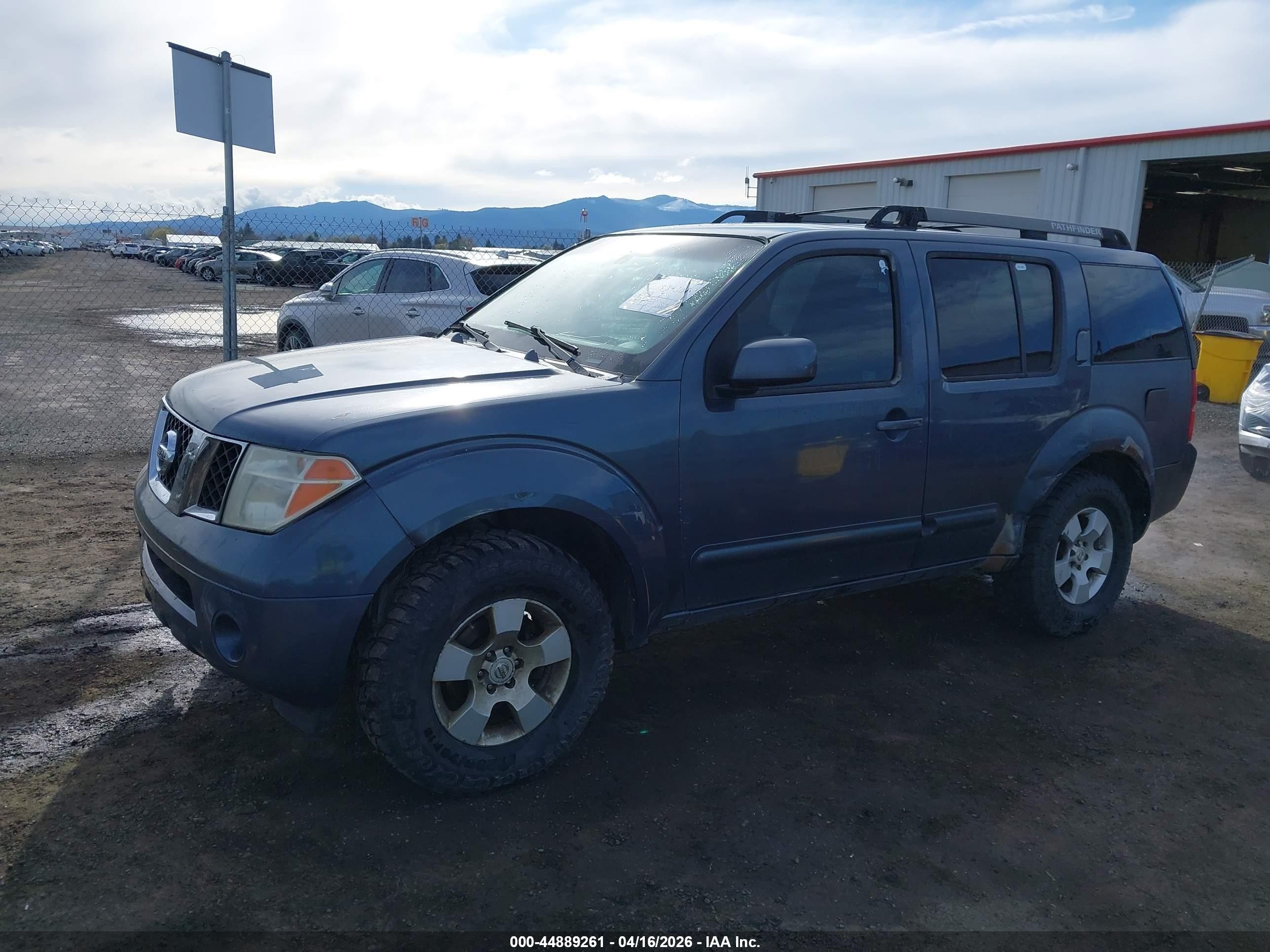 2005 Nissan Pathfinder Se Blue vin: 5N1AR18W25C764717