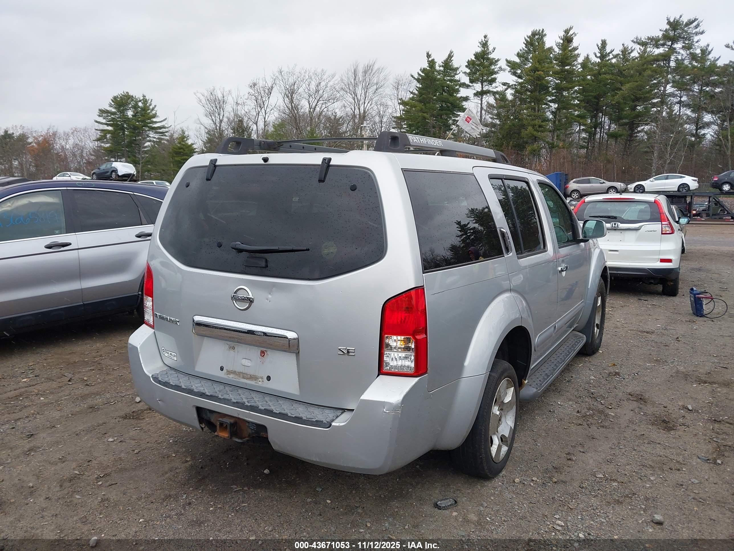 2006 Nissan Pathfinder Se Silver vin: 5N1AR18W26C611126