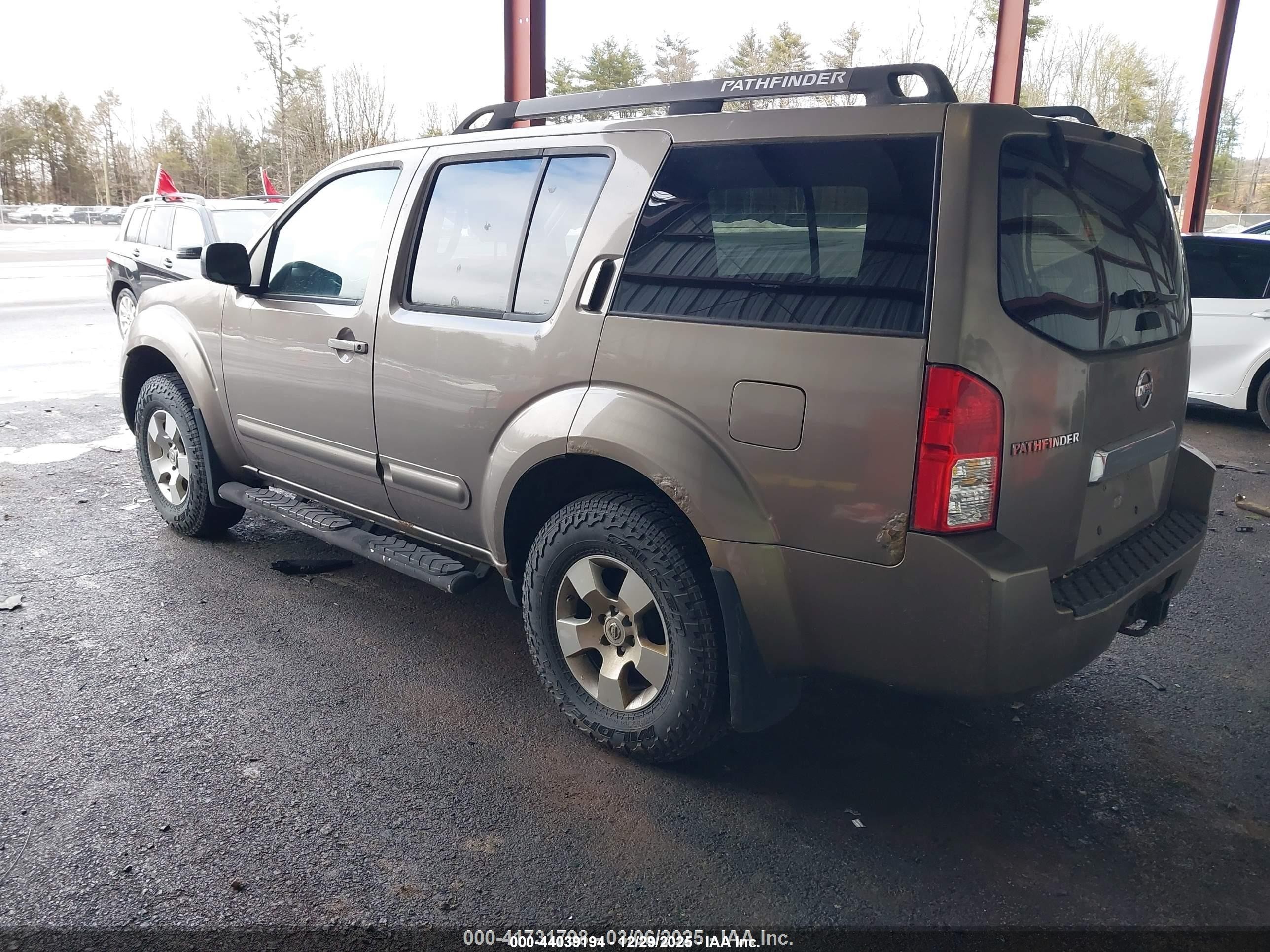 2006 Nissan Pathfinder S Brown vin: 5N1AR18W26C642277