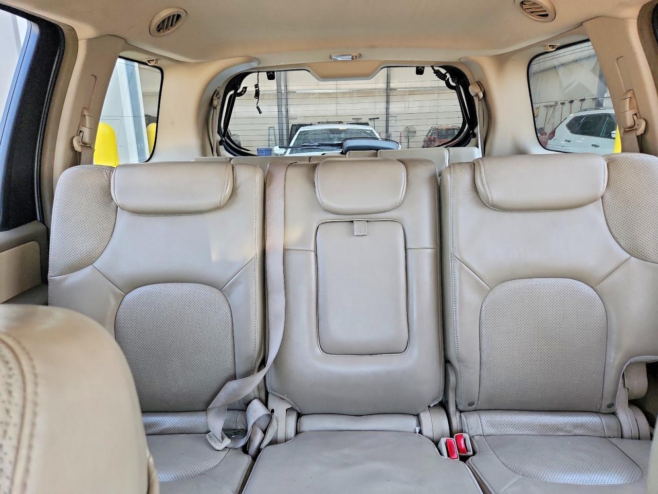 2005 Nissan Pathfinder Xe Tan vin: 5N1AR18W35C702341