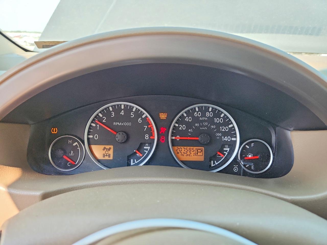 2005 Nissan Pathfinder Xe Tan vin: 5N1AR18W35C702341