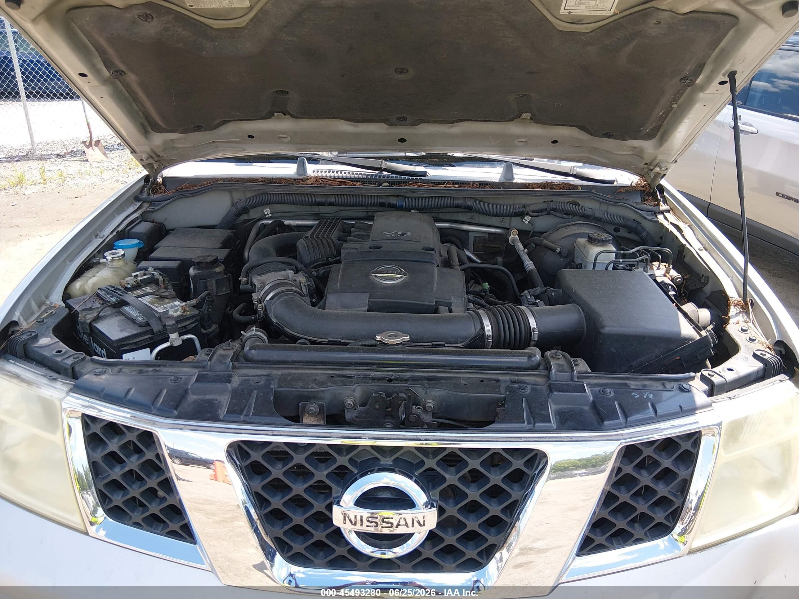 2005 Nissan Pathfinder Se Silver vin: 5N1AR18W35C727868