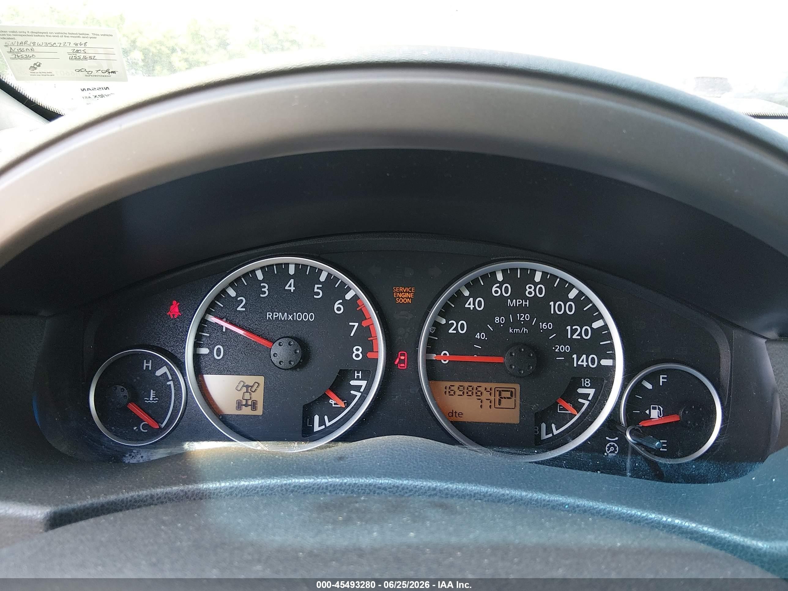2005 Nissan Pathfinder Se Silver vin: 5N1AR18W35C727868