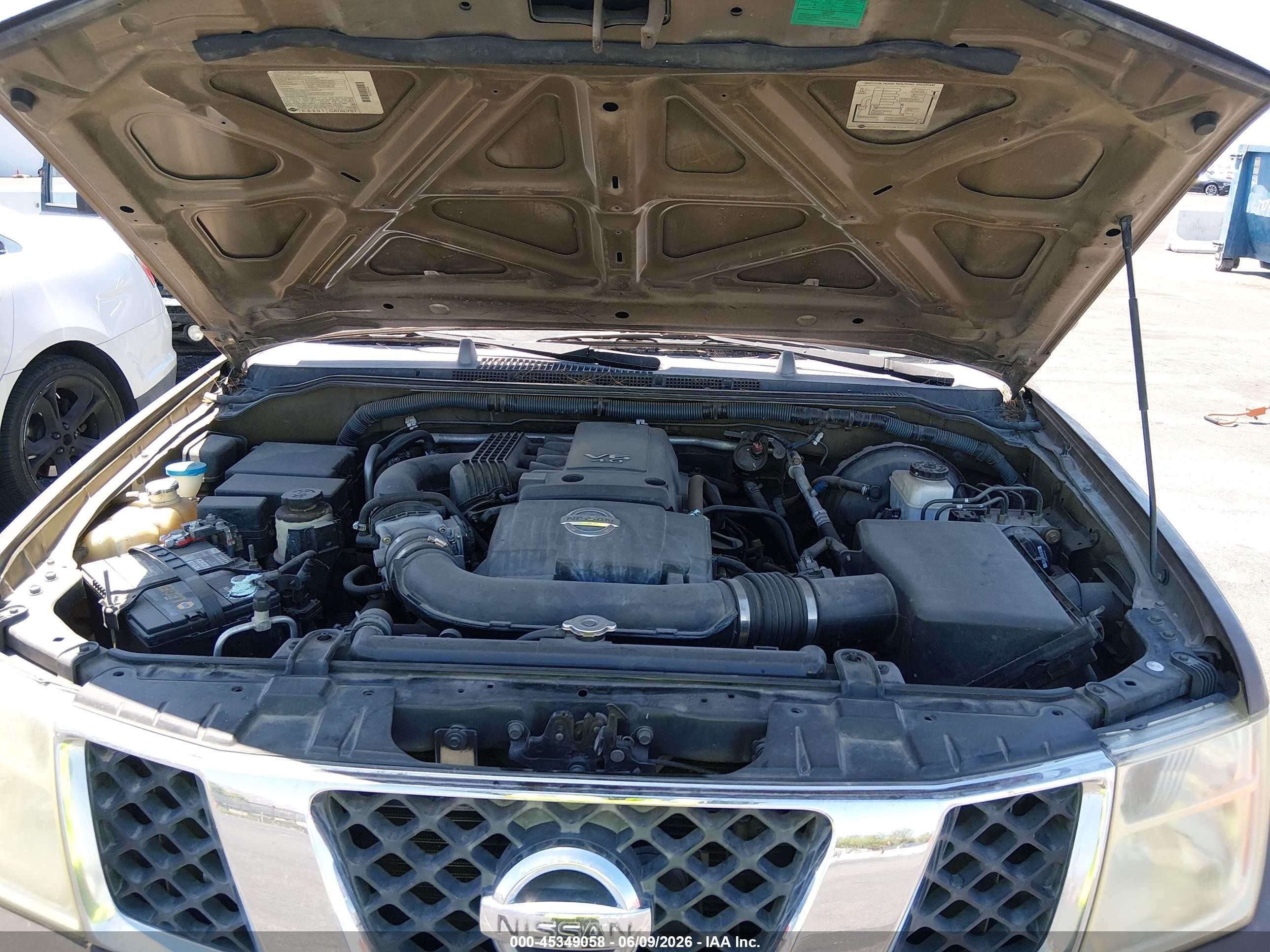 2005 Nissan Pathfinder Se Brown vin: 5N1AR18W35C744783
