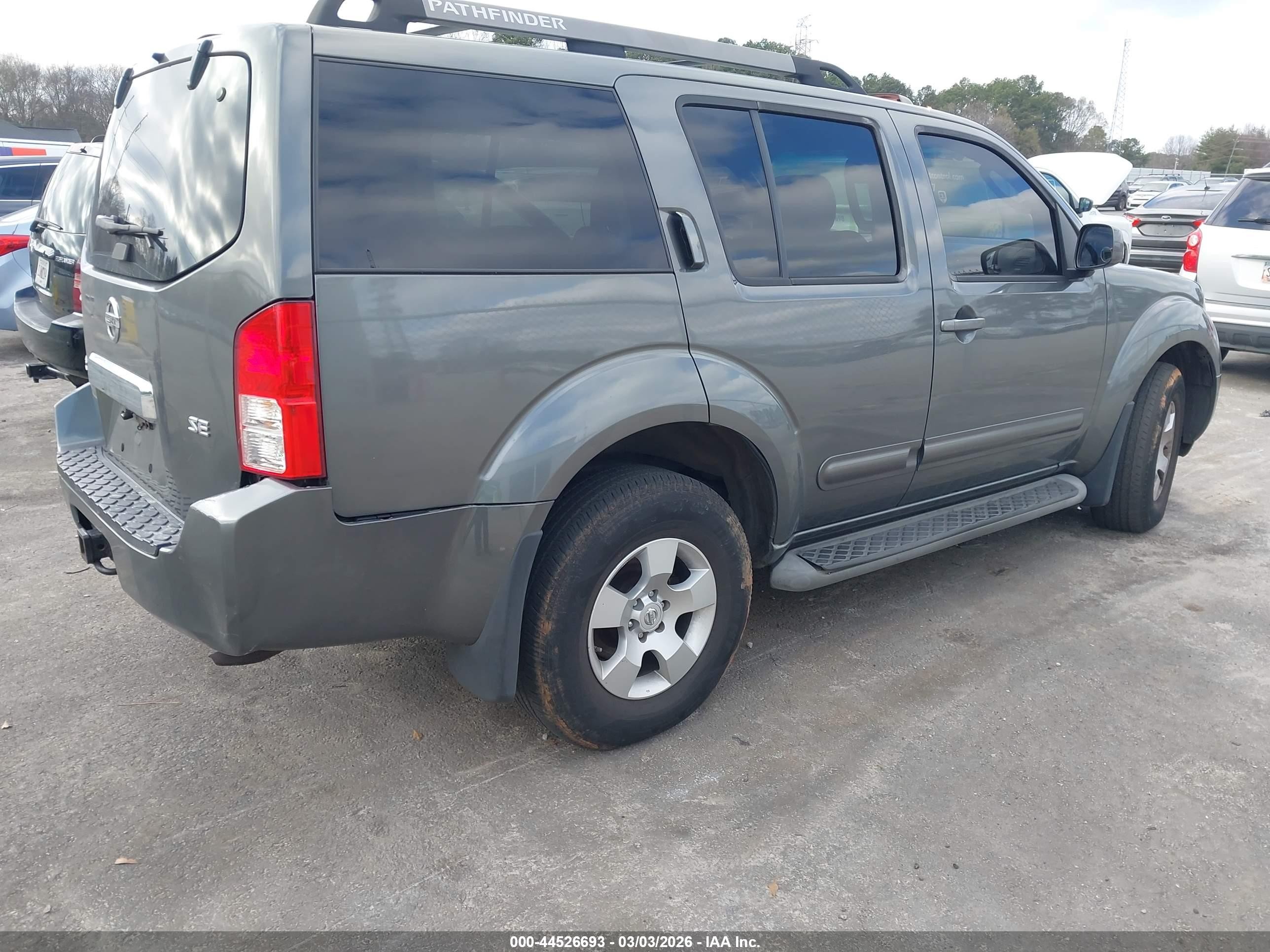 2005 Nissan Pathfinder Se Gray vin: 5N1AR18W35C766718