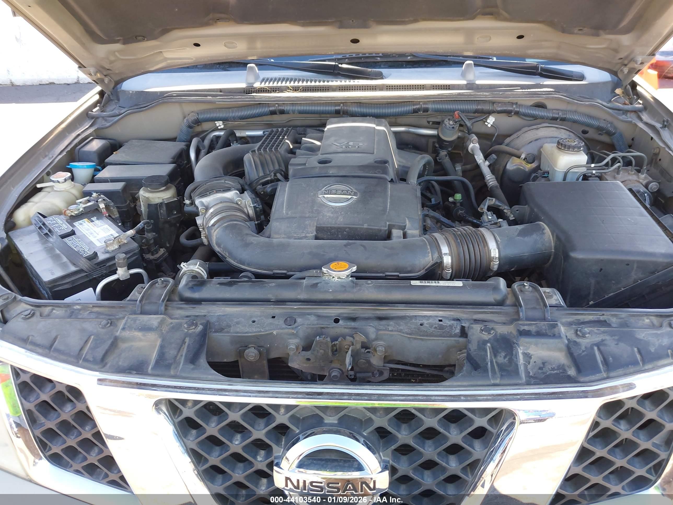 2006 Nissan Pathfinder Se Gold vin: 5N1AR18W36C639890