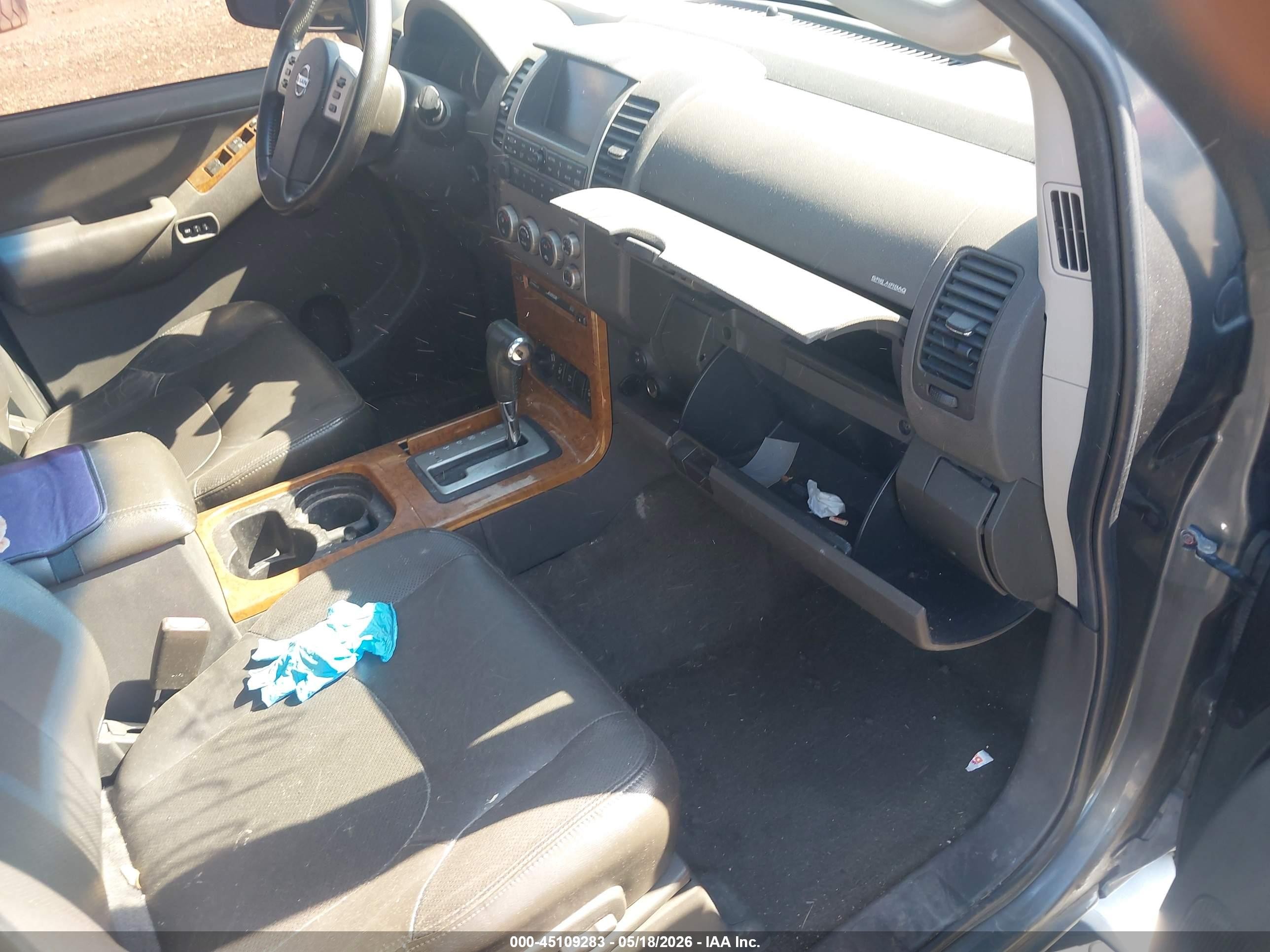 2007 Nissan Pathfinder Le Gray vin: 5N1AR18W37C645173