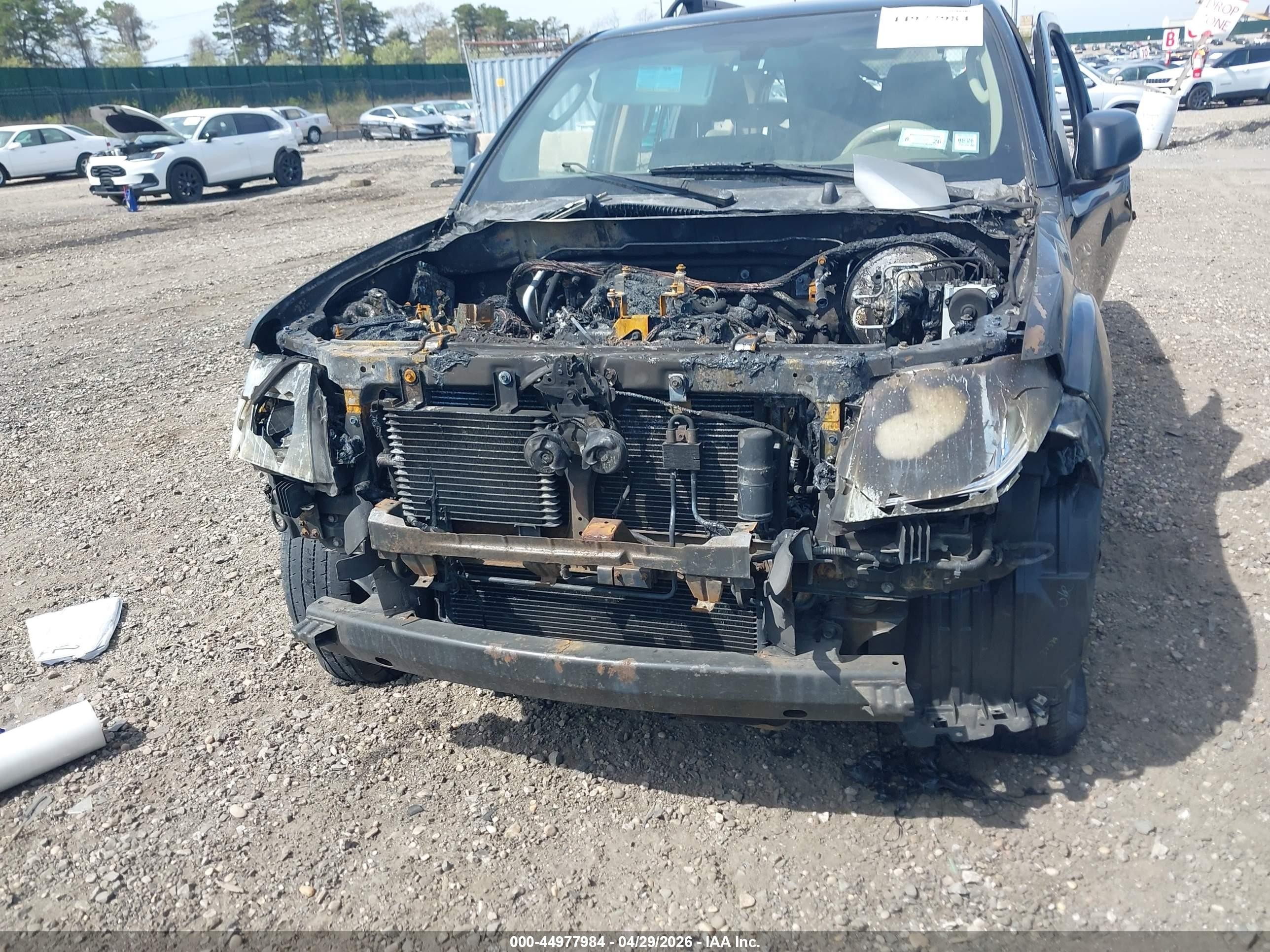 2005 Nissan Pathfinder Xe Black vin: 5N1AR18W45C754352