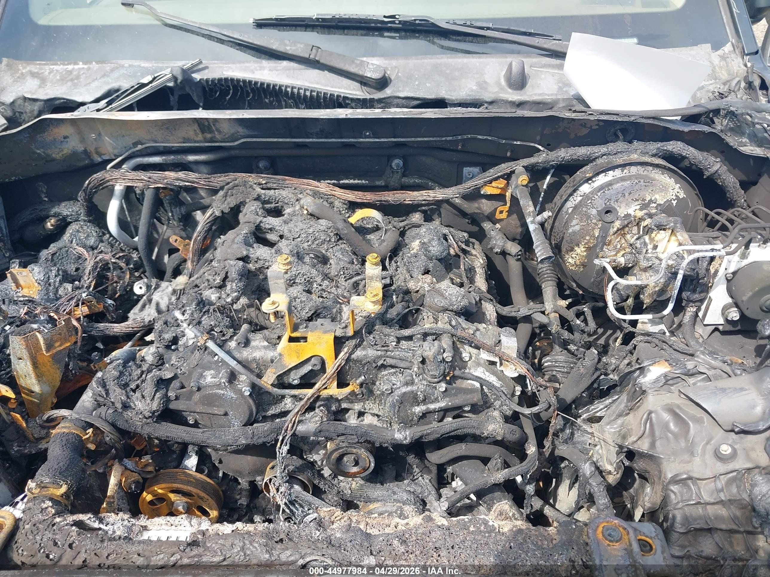 2005 Nissan Pathfinder Xe Black vin: 5N1AR18W45C754352