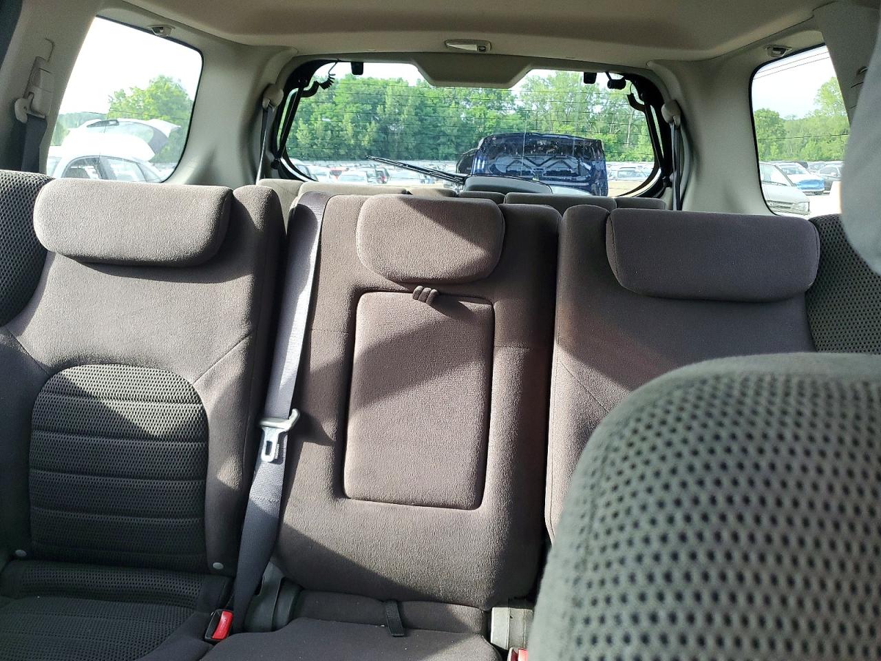 2005 Nissan Pathfinder Xe Red vin: 5N1AR18W45C757834