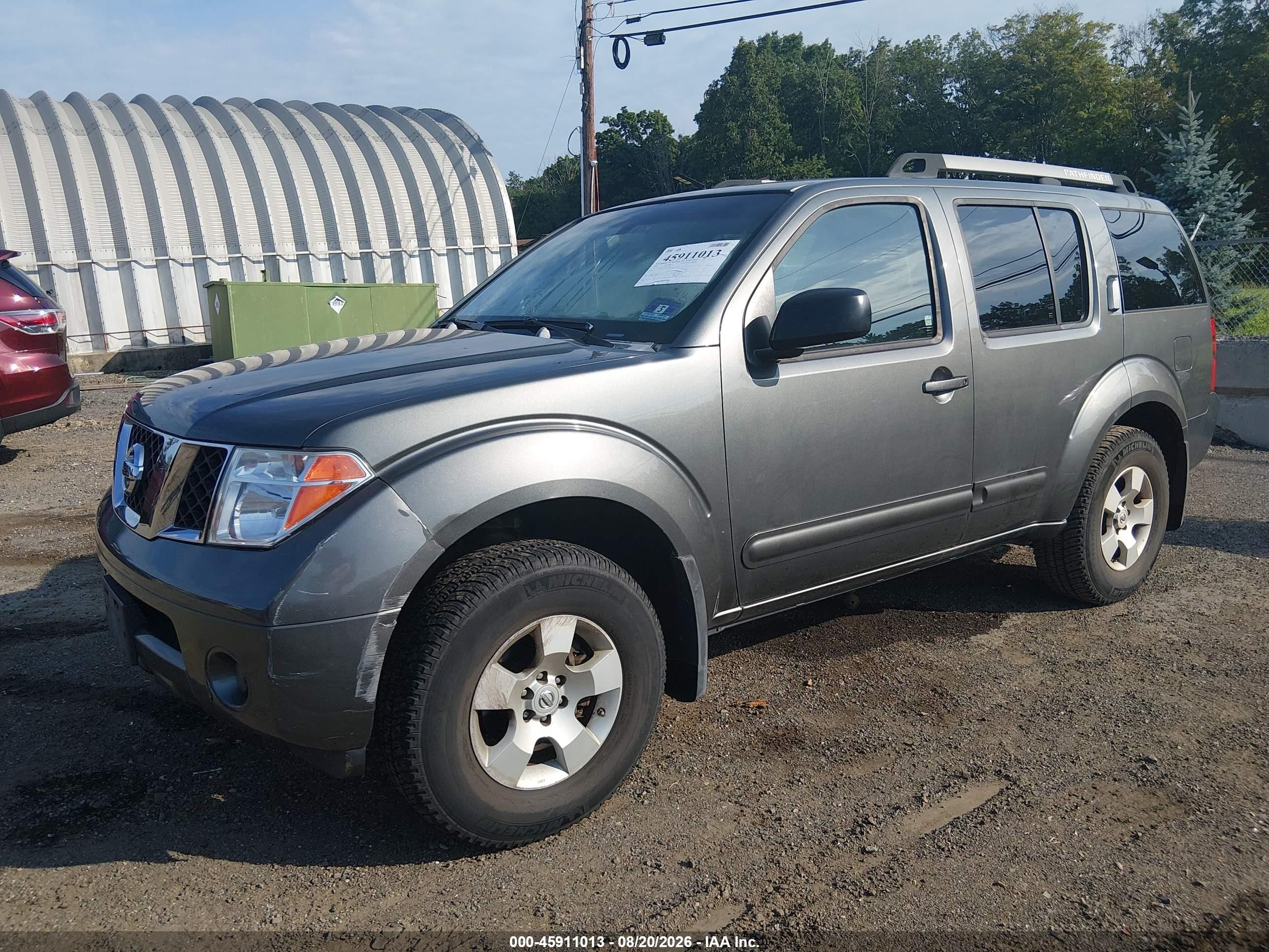 2005 Nissan Pathfinder Xe Gray vin: 5N1AR18W45C774939