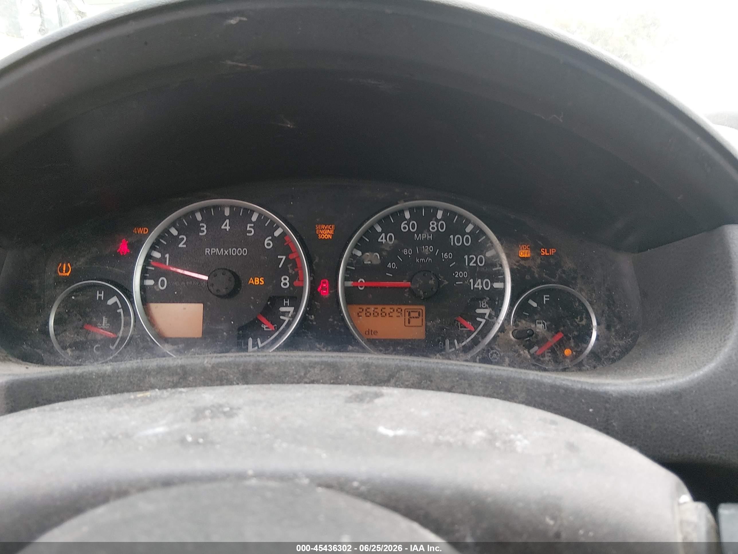 2006 Nissan Pathfinder Le White vin: 5N1AR18W46C635203